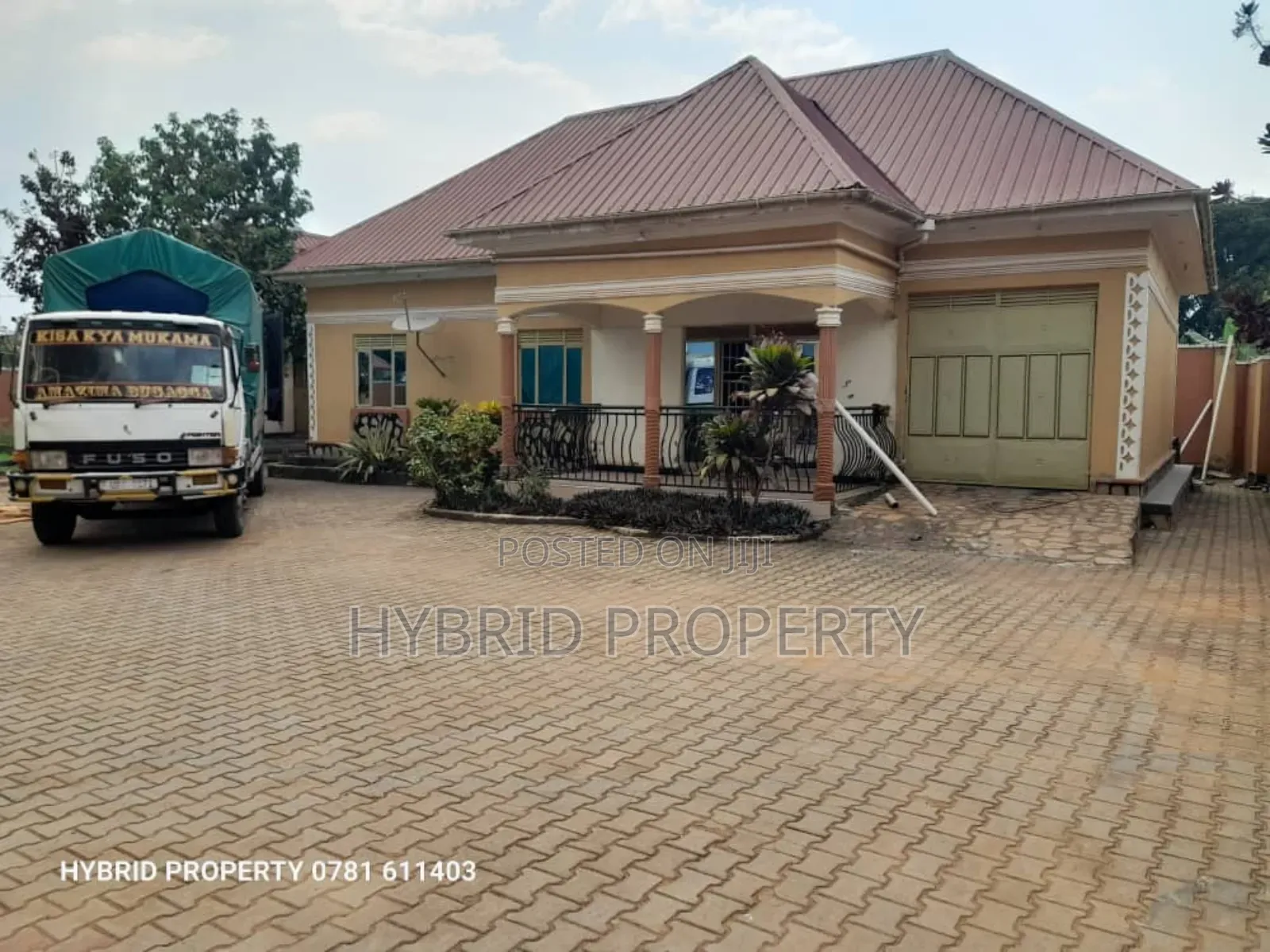 4bdrm House in Namusera Wakiso for sale in Wakiso / Wakiso