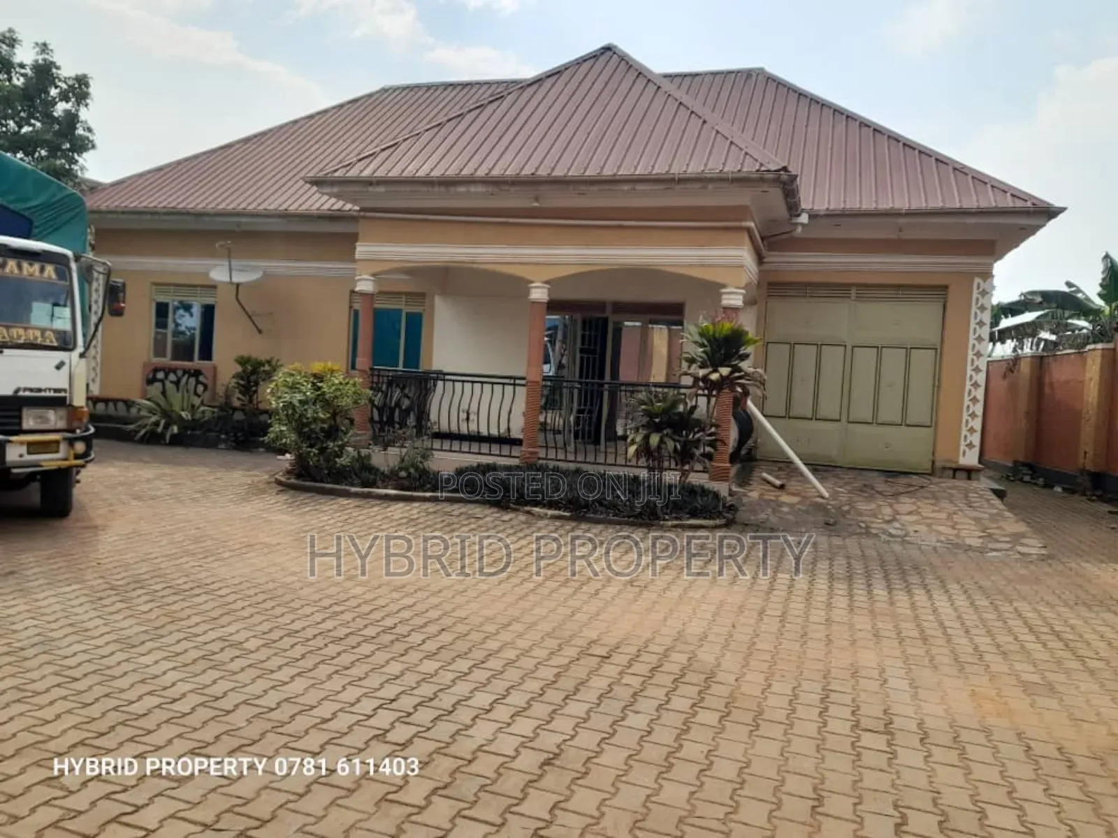 4bdrm House in Namusera Wakiso for sale in Wakiso / Wakiso
