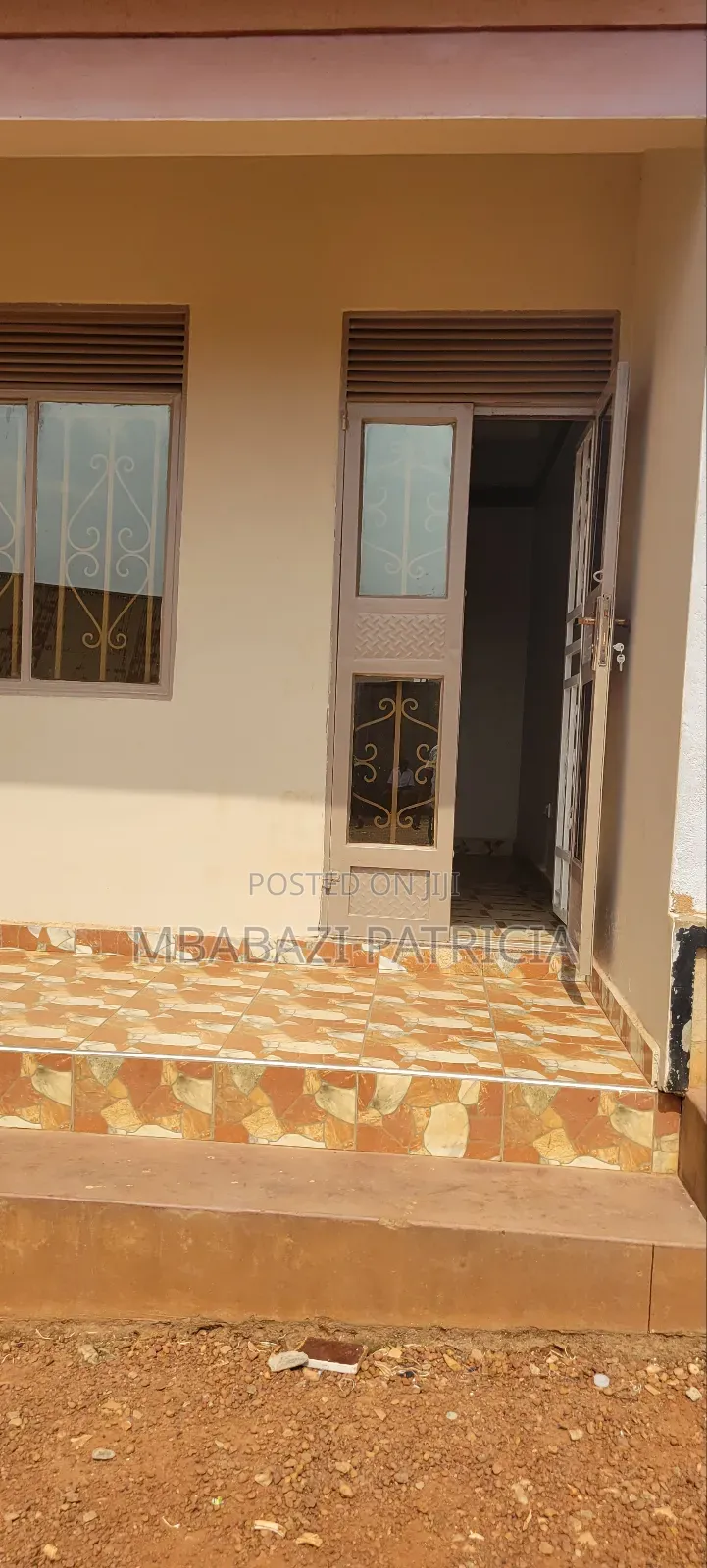 2bdrm House in Kawempe Lugaba Road, Nabweru for rent in Nabweru