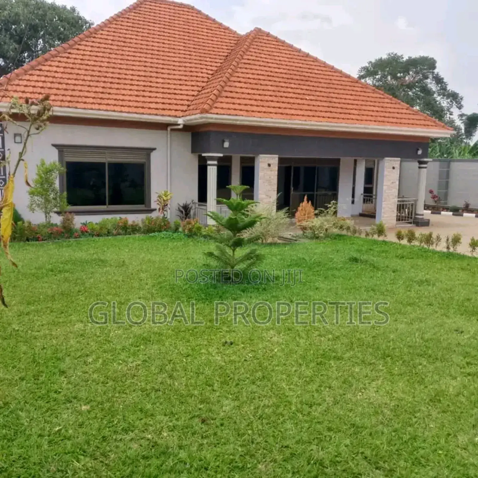 4bdrm Bungalow in Ssonde Estate, Central Division for sale in Central Division
