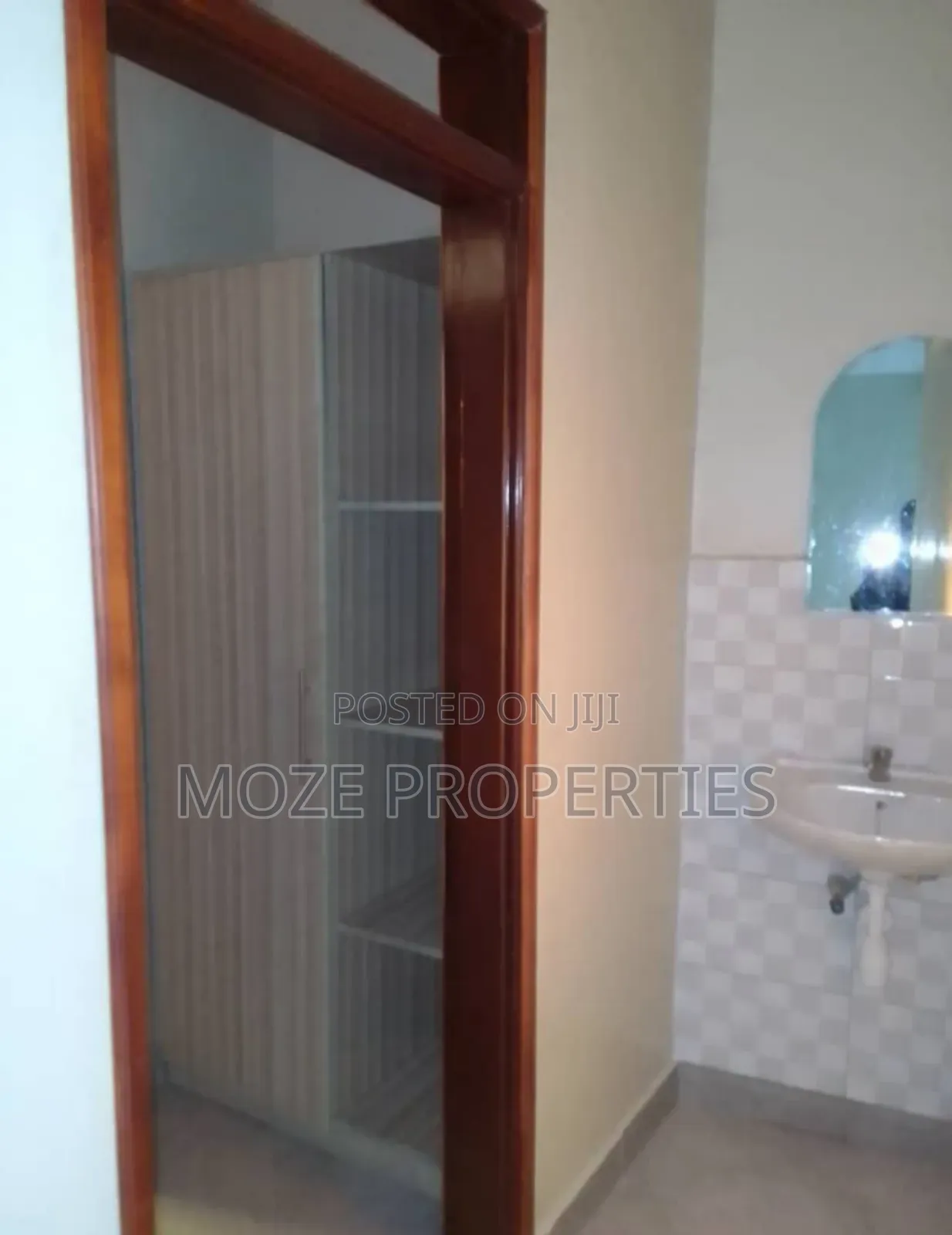 1bdrm Bungalow in Bweyogerere, Central Division for rent in Central Division