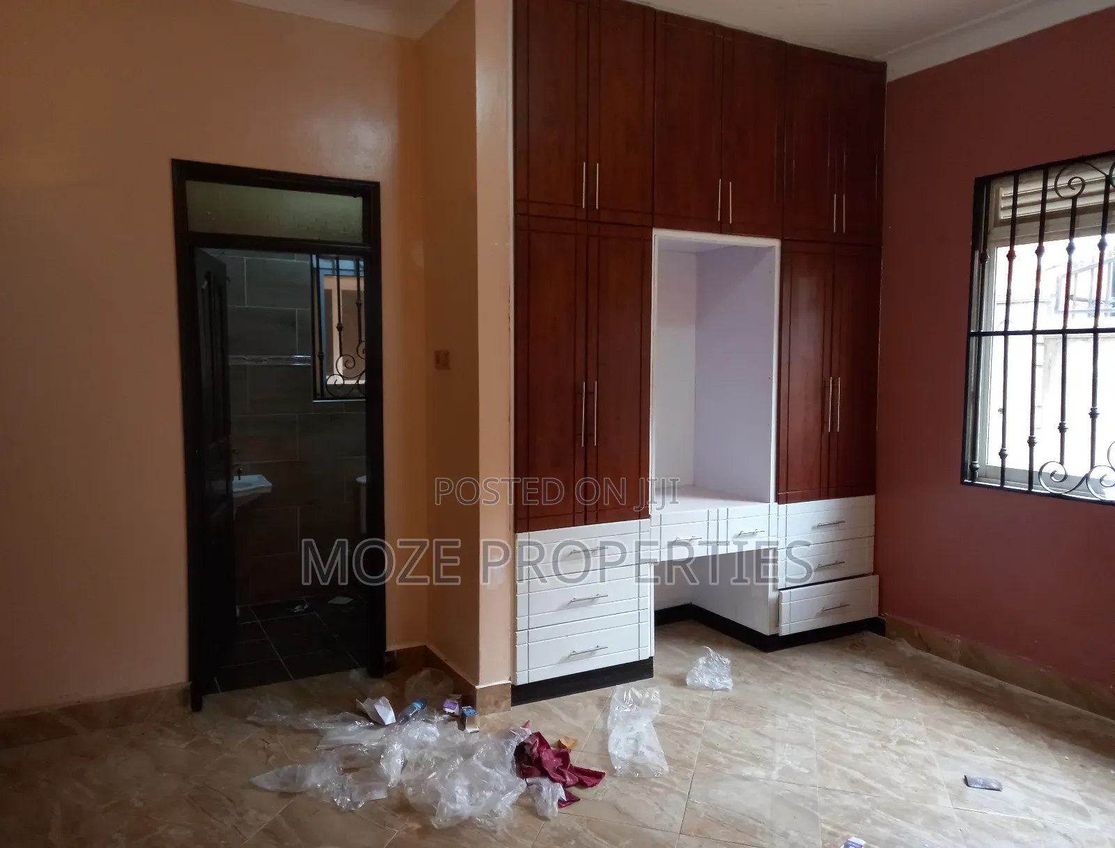3bdrm Bungalow in Bweyogerere Kityo, Central Division for rent in Central Division