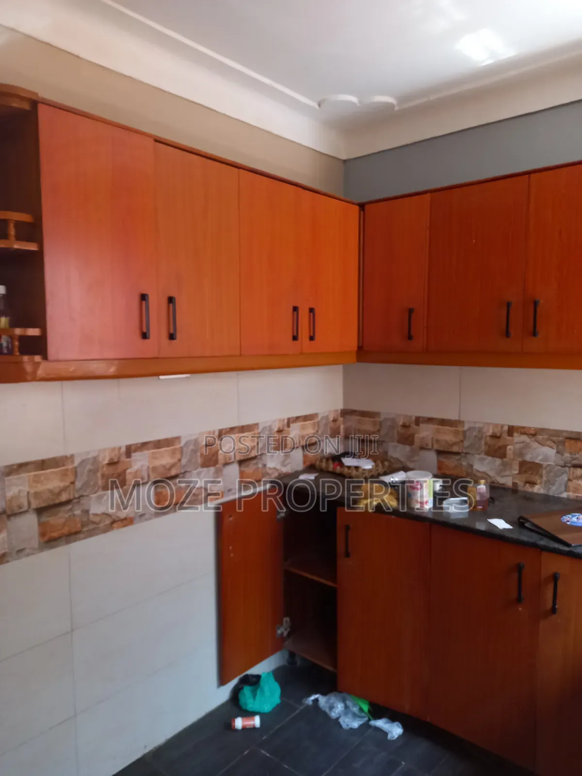 2bdrm Duplex in Kireka  Mbalwa, Central Division for rent in Central Division