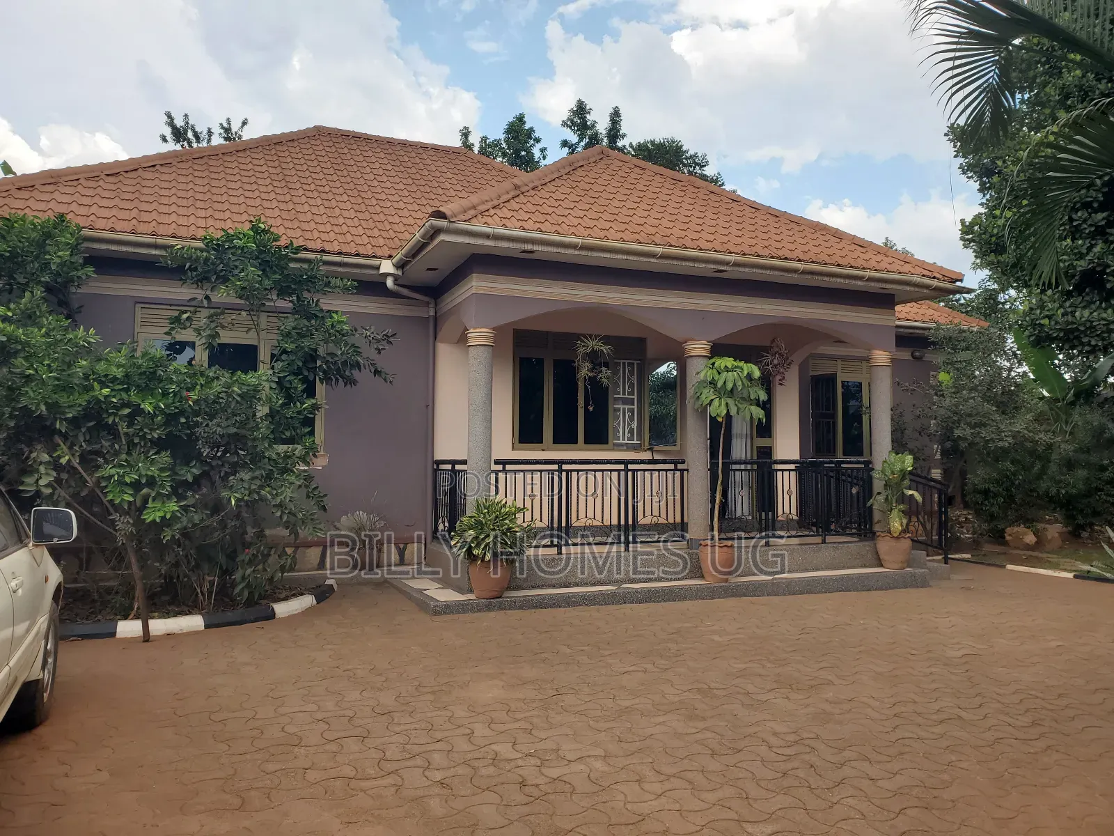4bdrm Bungalow in Nangabo for sale in Nangabo
