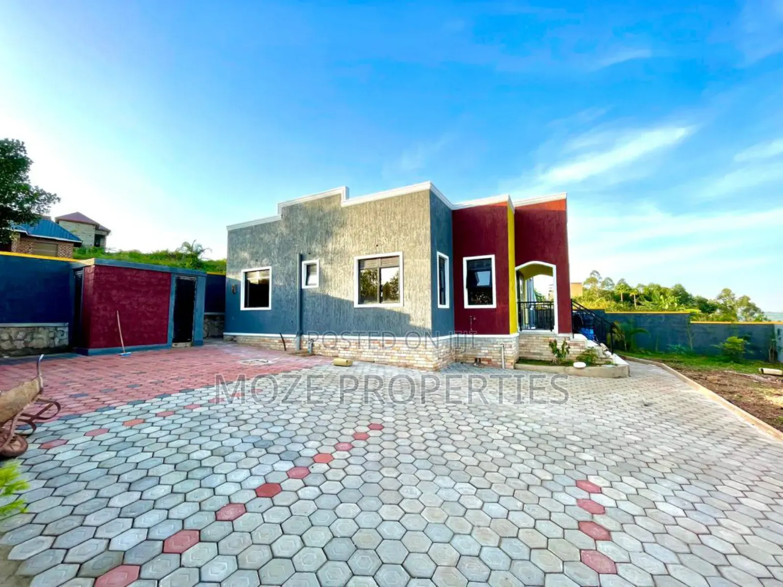 3bdrm Bungalow in Namugongo Bukelele., Central Division for sale in Central Division