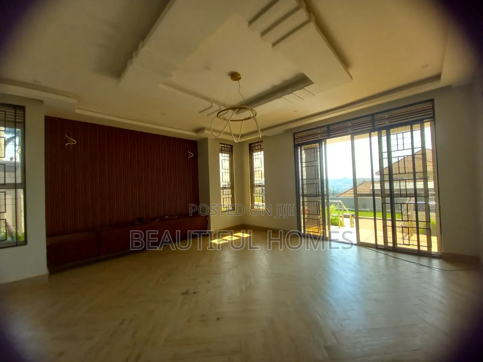 Furnished 5bdrm Mansion in Kira Town, Central Division for sale in Central Division