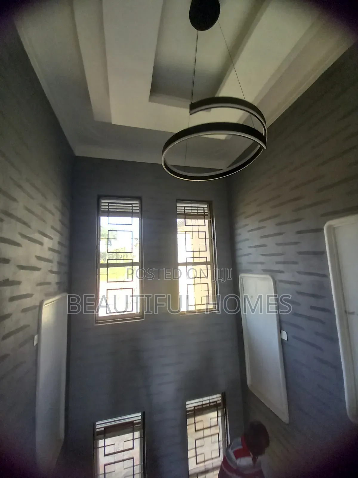 Furnished 5bdrm Duplex in Kira for sale in Kira