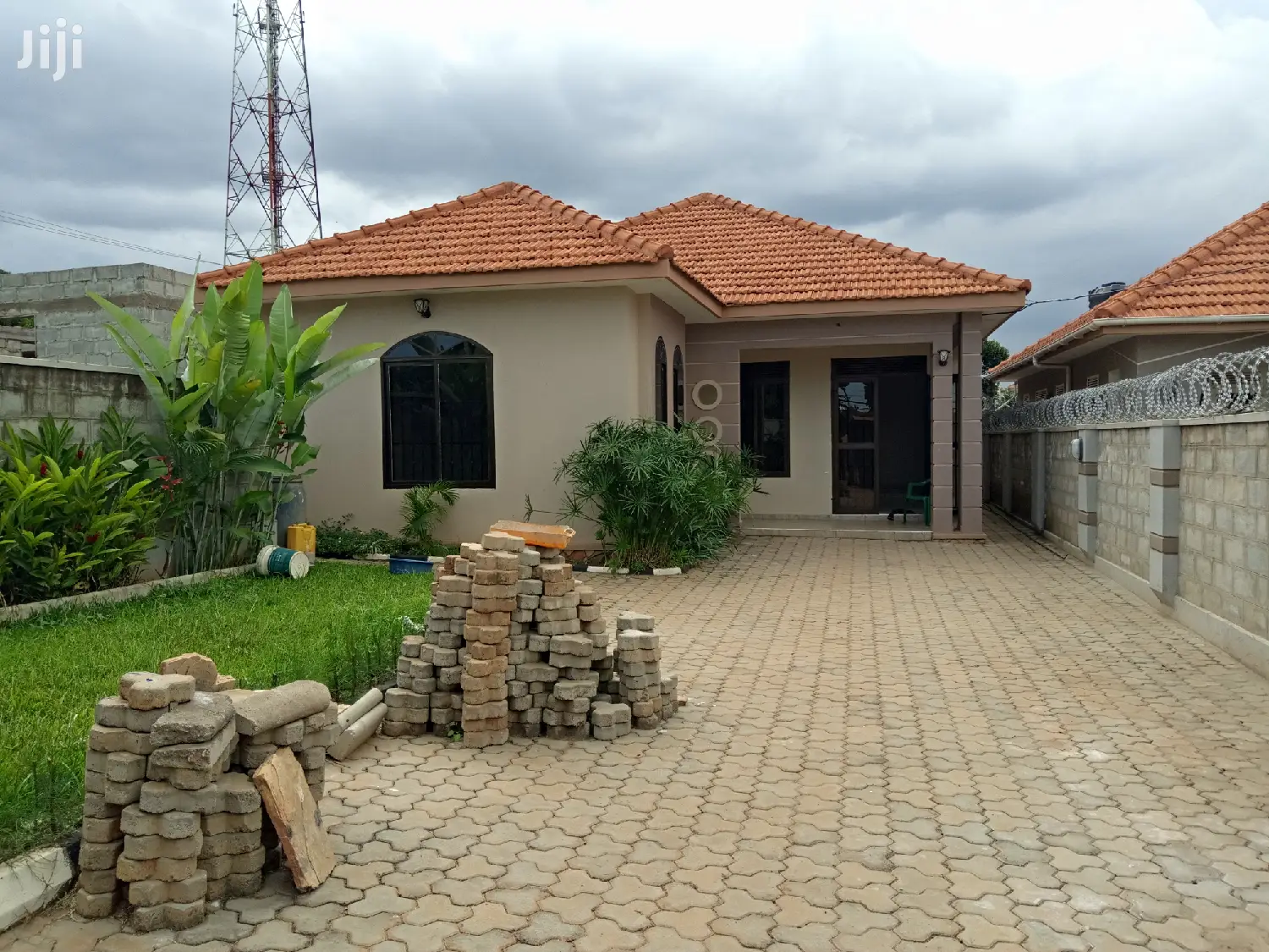 Najjera Executive Bungalow on Sell in Kampala