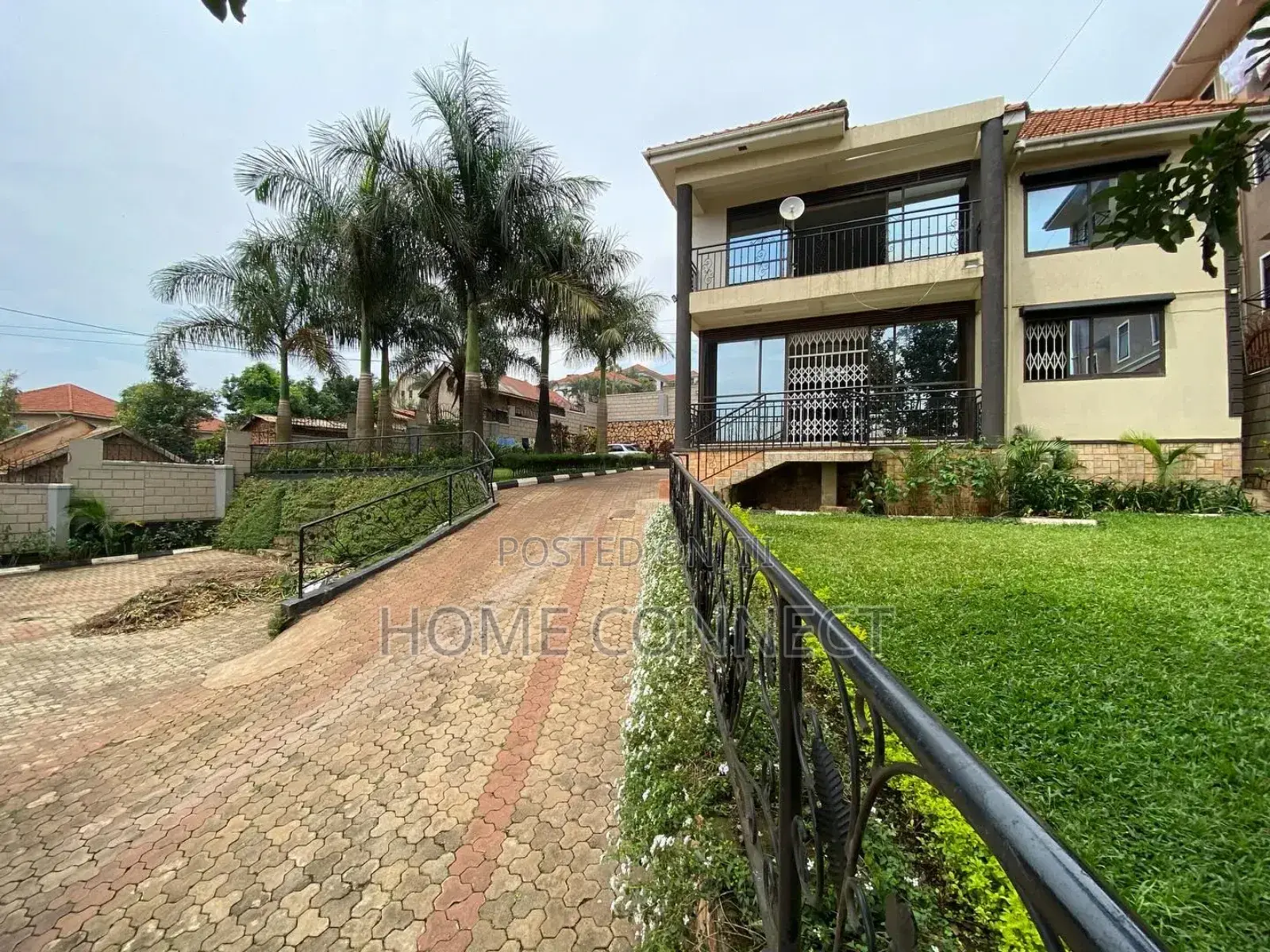4bdrm Duplex in Kyanja, Central Division for rent in Central Division