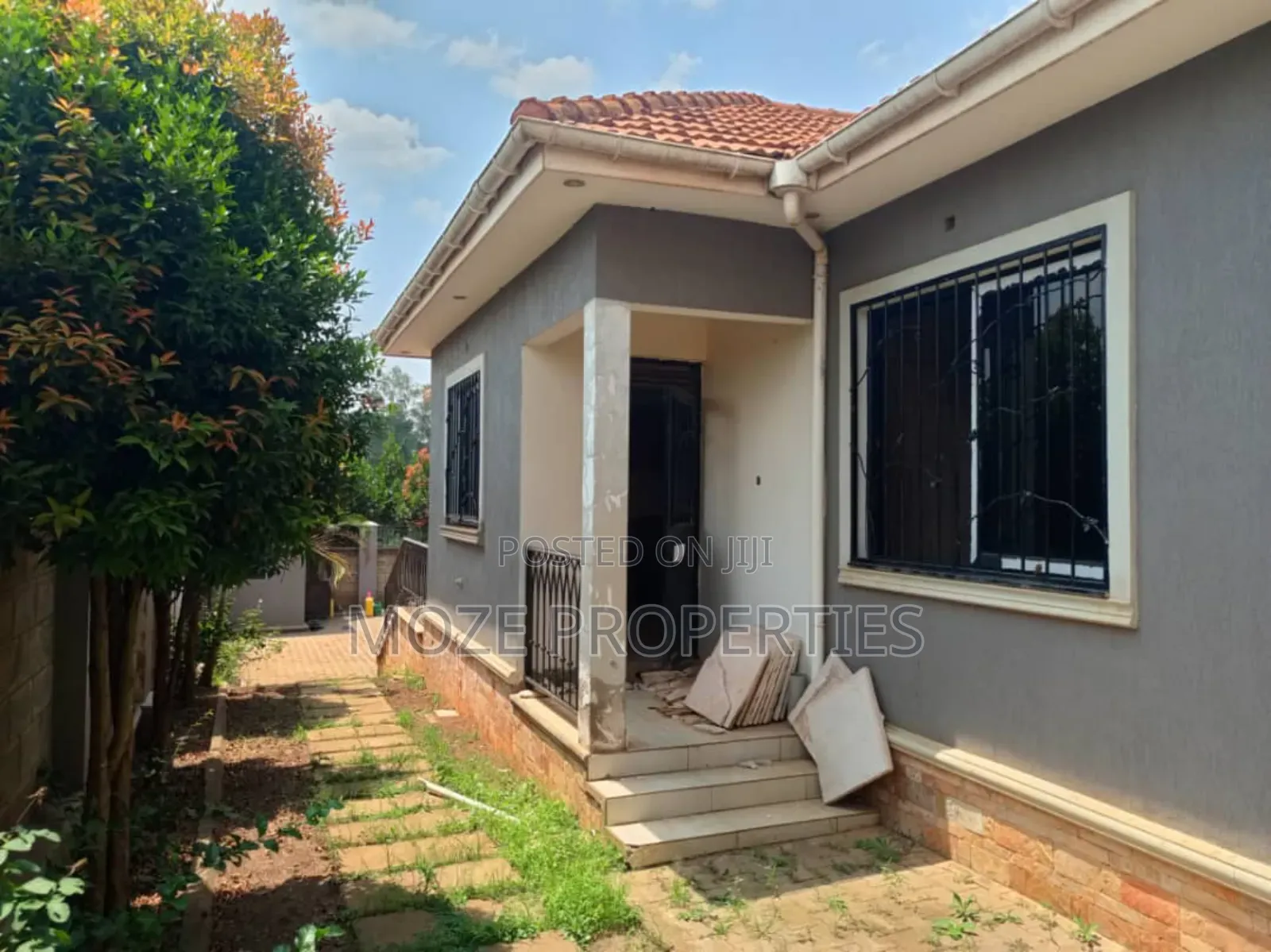 3bdrm Bungalow in Kira Bulindo, Central Division for rent in Central Division