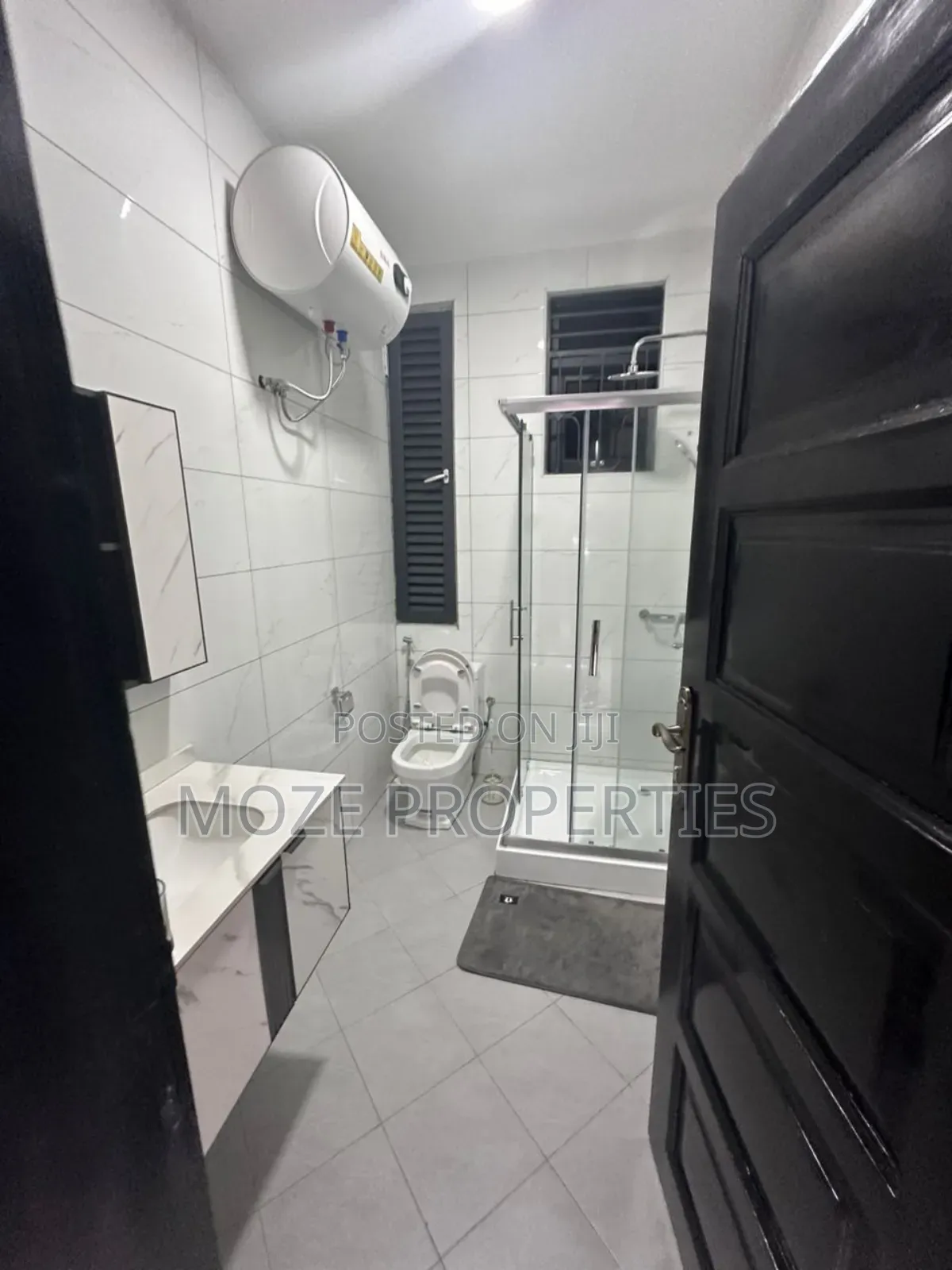 Furnished 2bdrm Apartment in Kira Mamerito Road, Central Division in Central Division