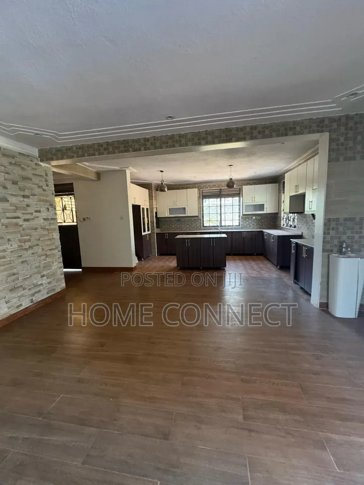 4bdrm Duplex in Naguru, Central Division for rent in Central Division