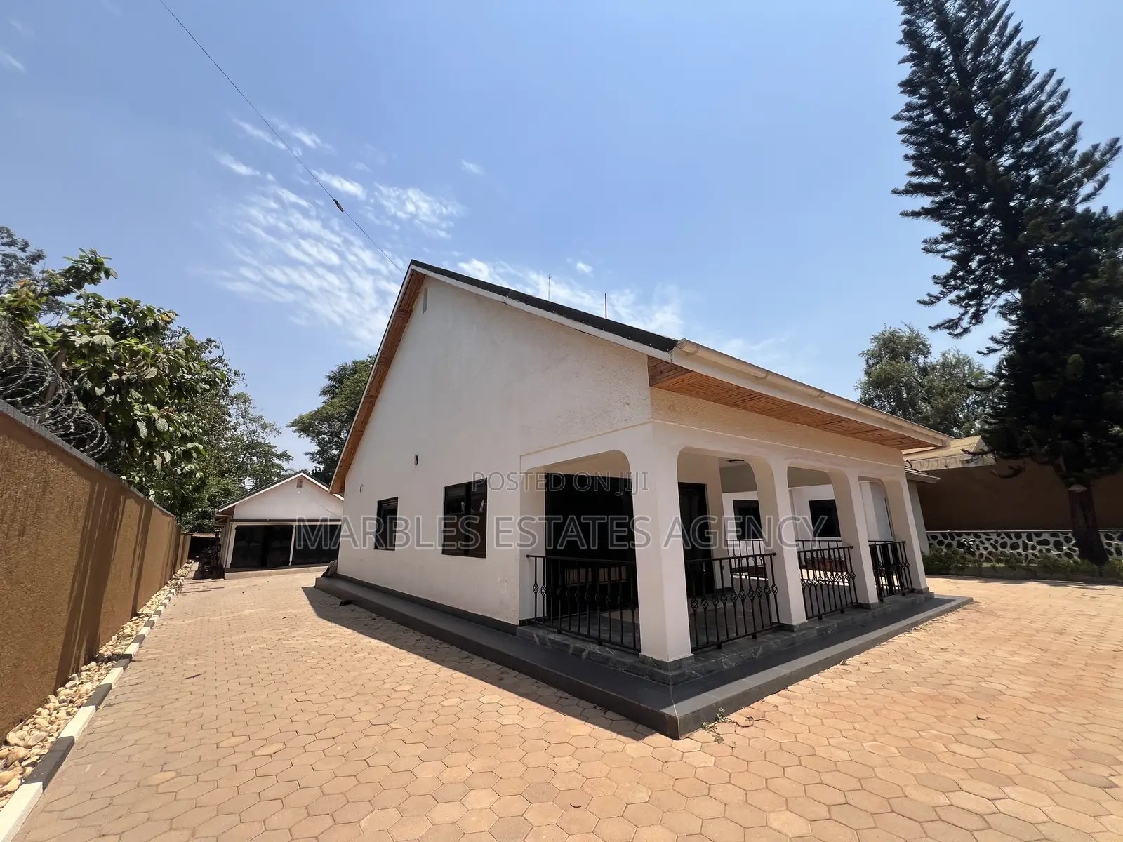 4bdrm House in Bugolobi, Central Division for rent in Central Division