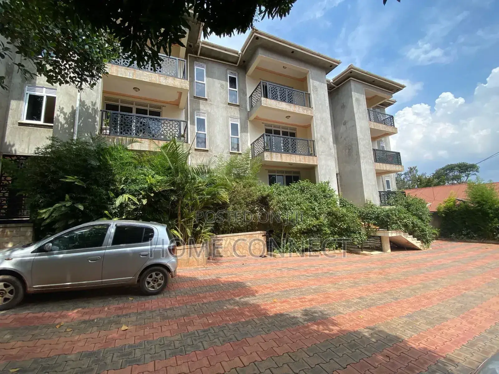 2bdrm Apartment in Muyenga Kironde Rd, Central Division for rent in Central Division