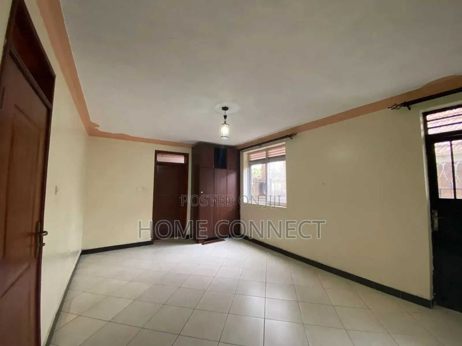 2bdrm Apartment in Muyenga Kironde Rd, Central Division for rent in Central Division