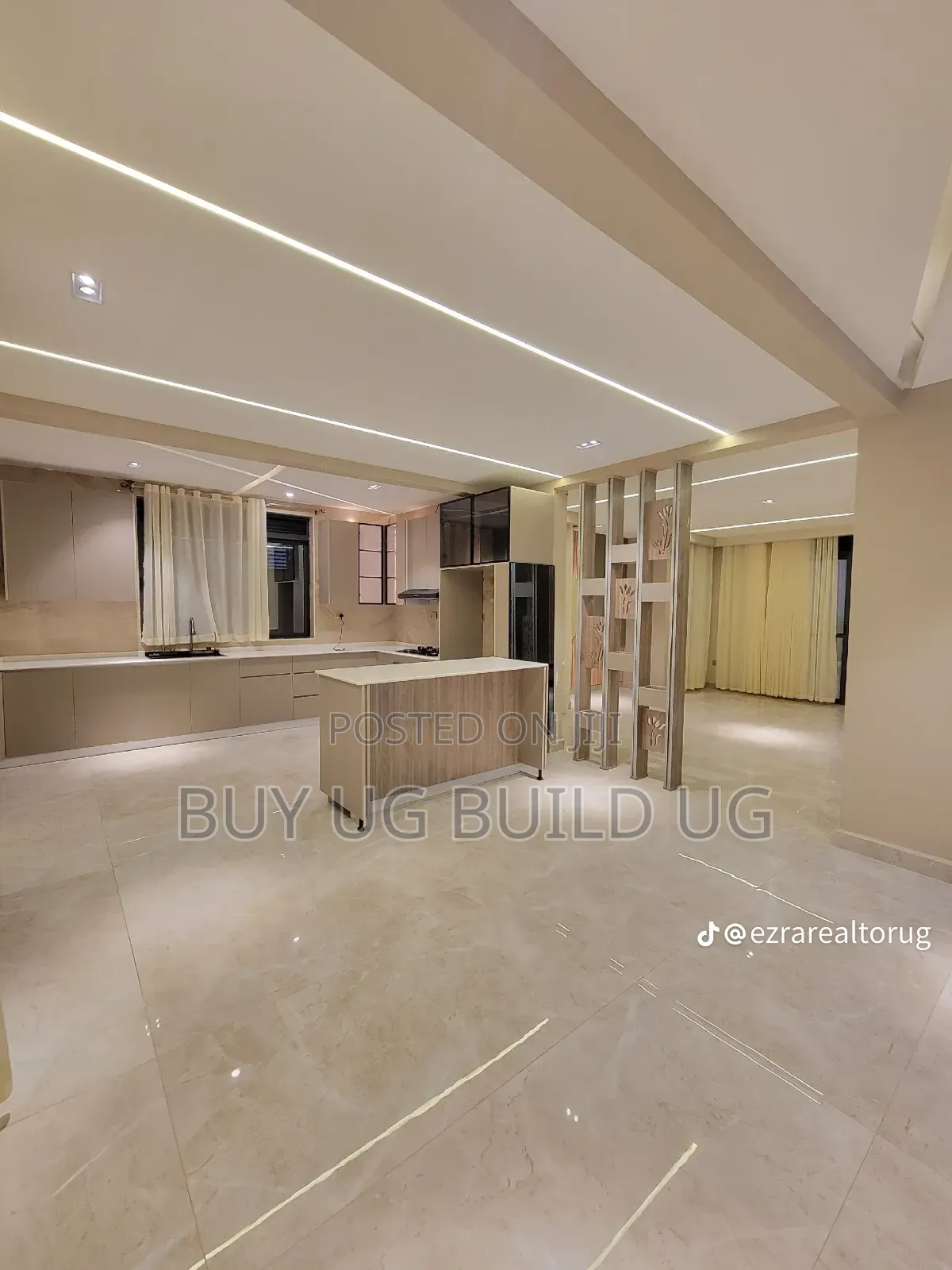 5bdrm Mansion in Namulanda Entebbe, Division B for sale in Division B