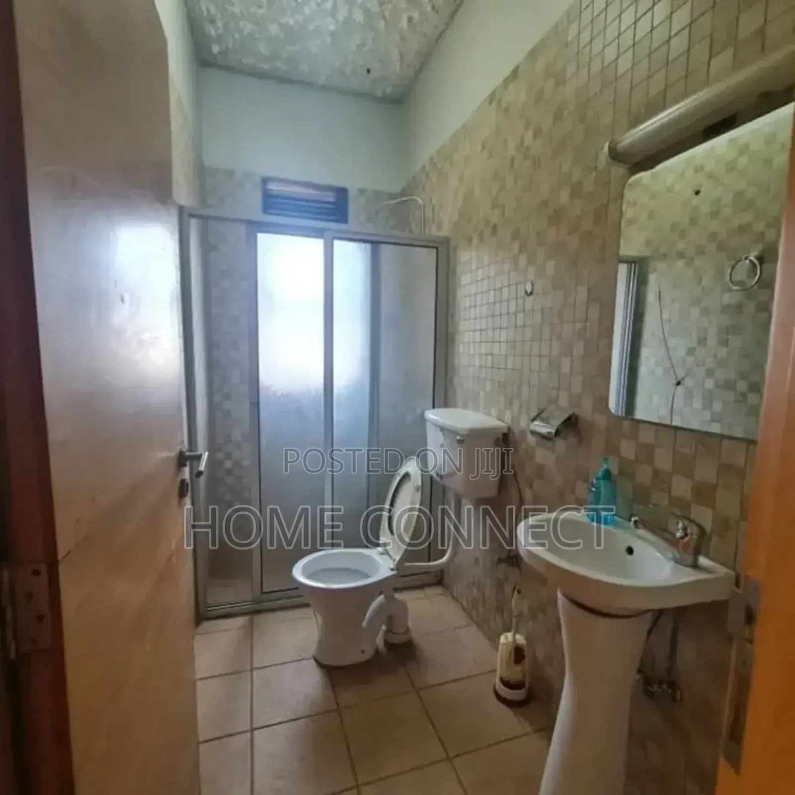 4bdrm Duplex in Muyenga, Central Division for rent in Central Division