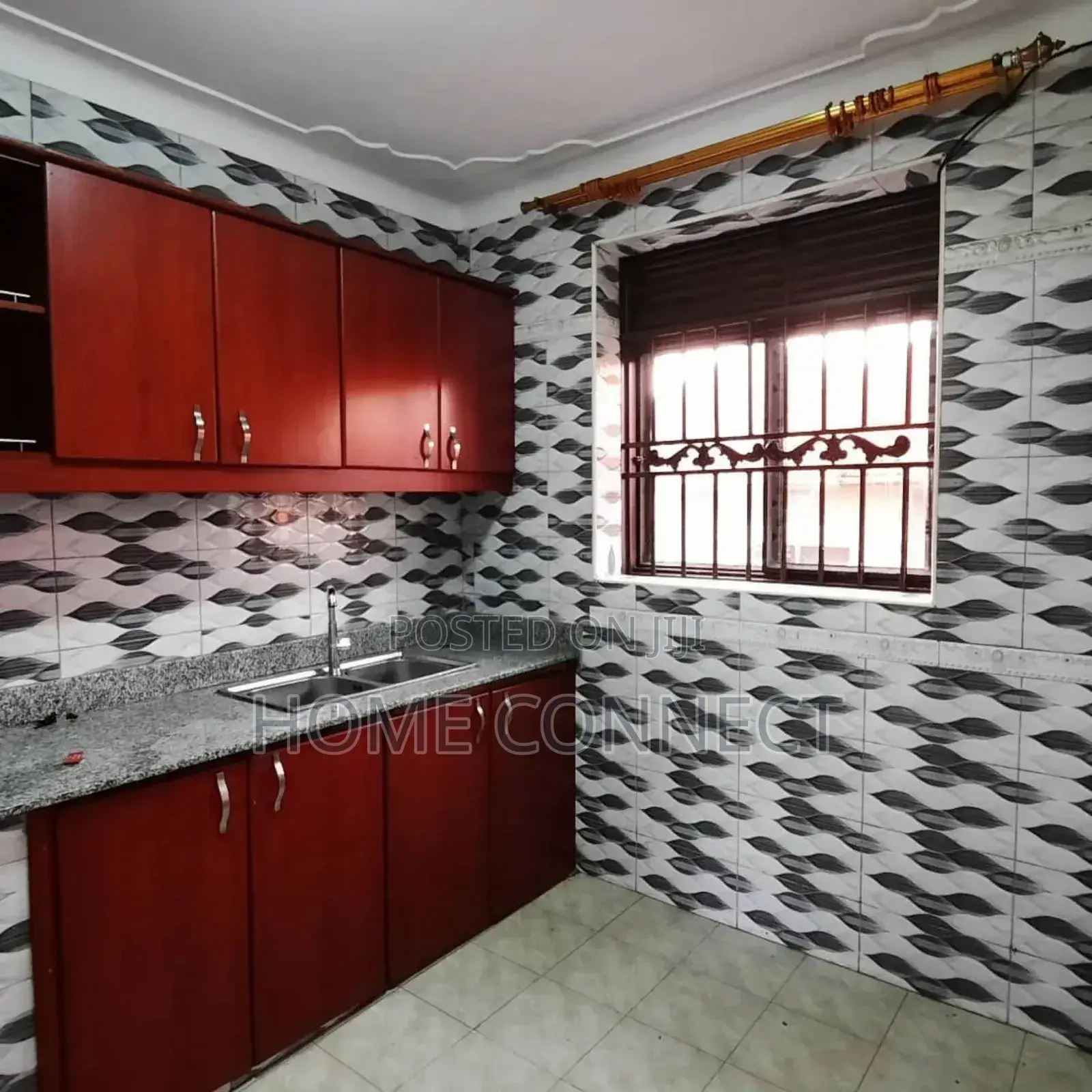 2bdrm Apartment in Muyenga Kironde Road, Central Division for rent in Central Division