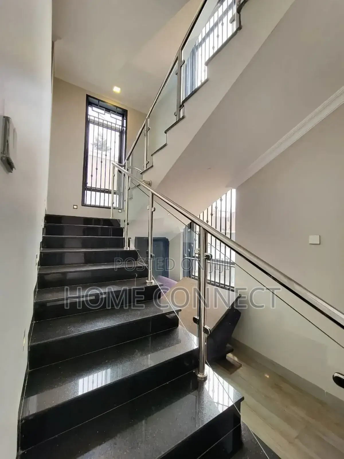 4bdrm Duplex in Muyenga, Central Division for rent in Central Division