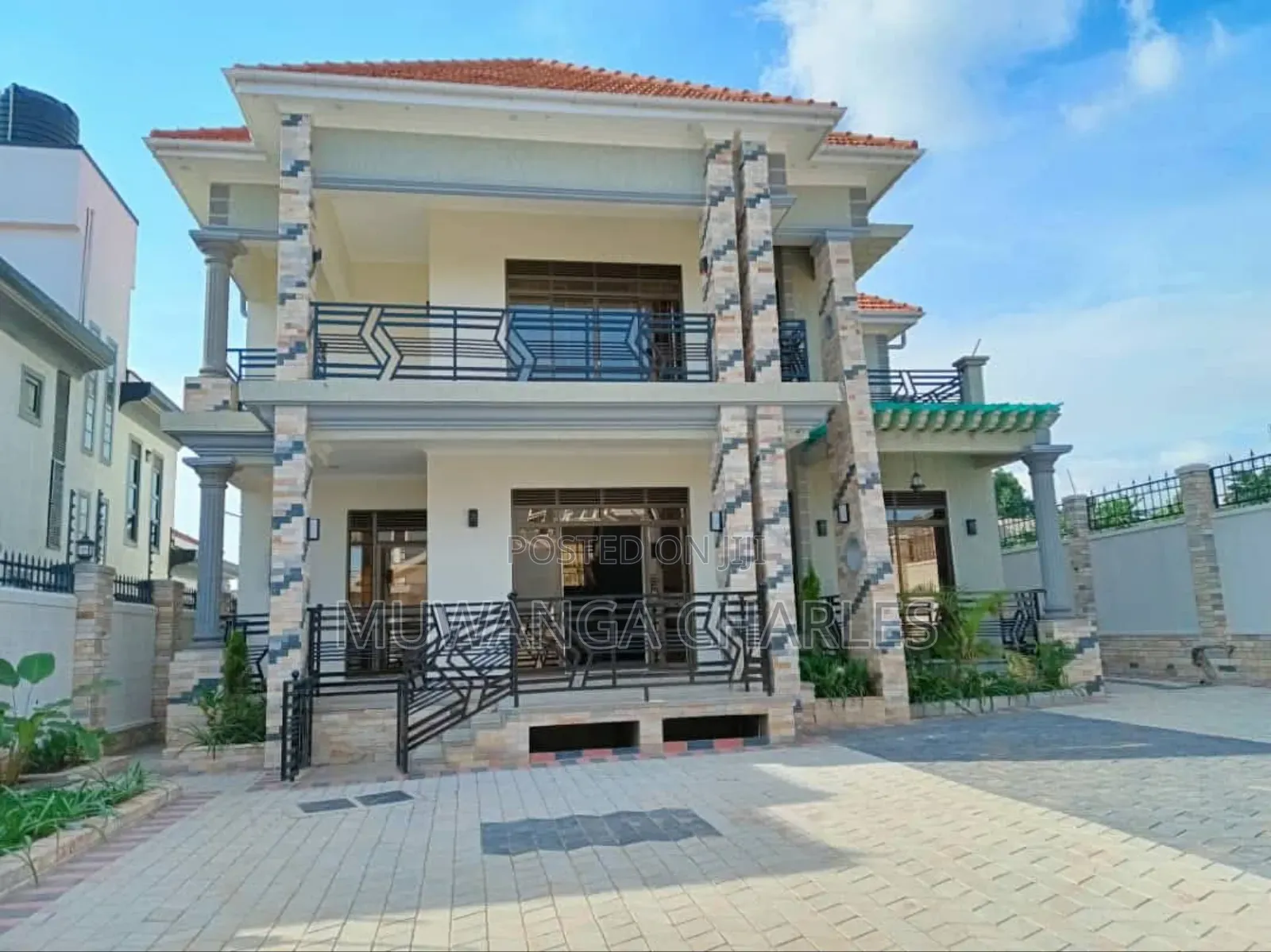 5bdrm Duplex in Fs Properties Ltd, Division A for sale in Division A