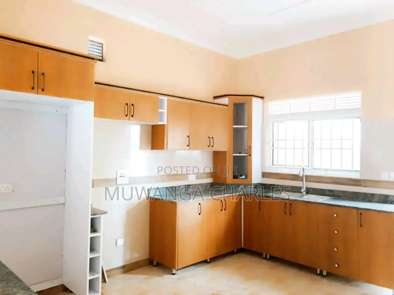 4bdrm Bungalow in Fs Properties Ltd, Kira for sale in Kira