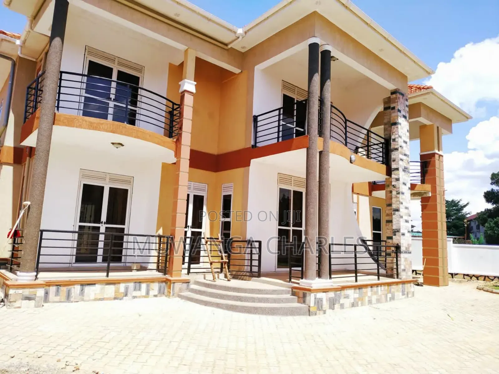 5bdrm Duplex in Fs Properties Ltd, Kira for sale in Kira