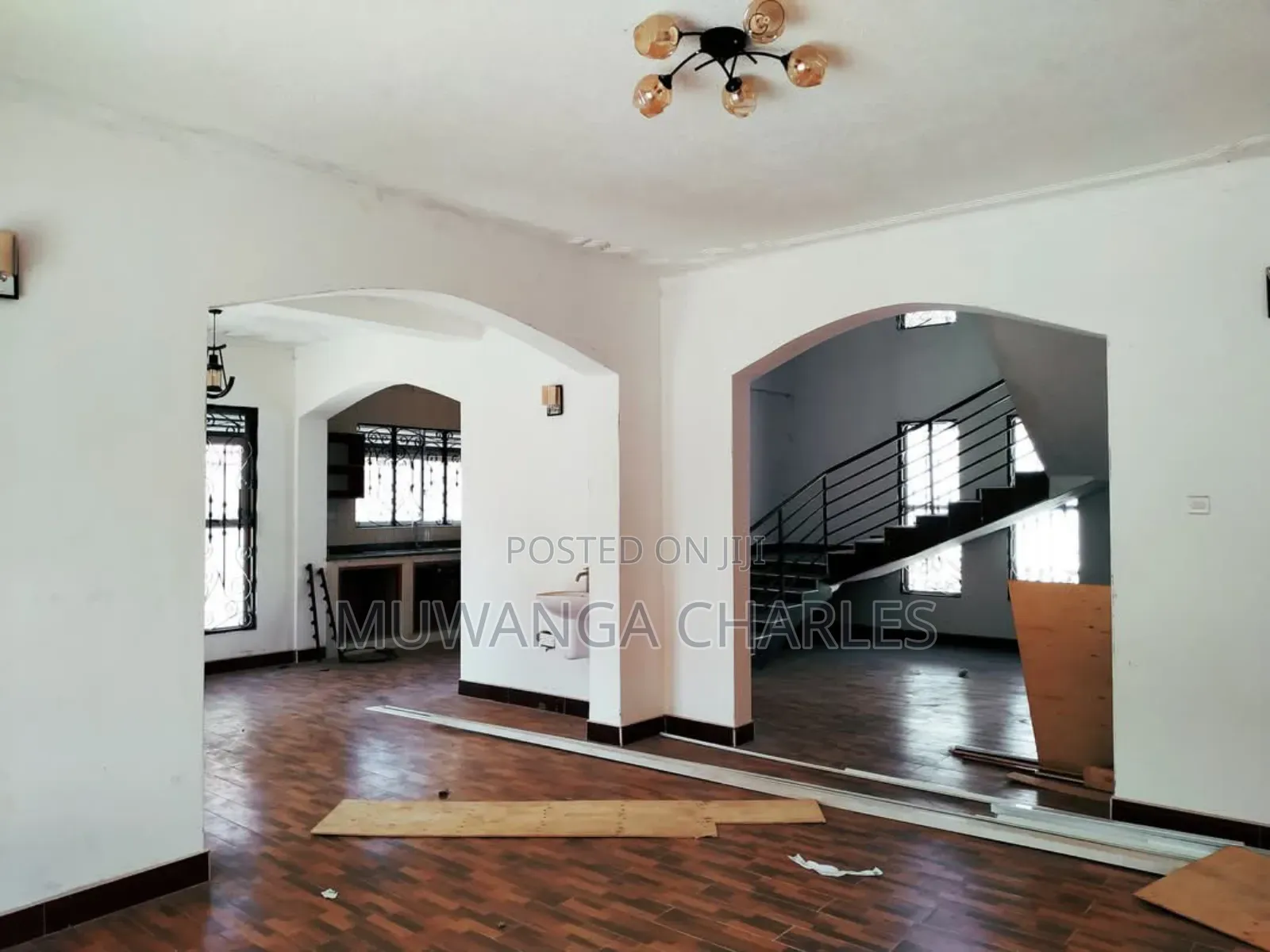 5bdrm Duplex in Fs Properties Ltd, Kira for sale in Kira