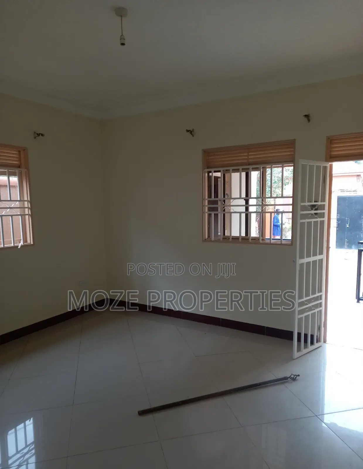 1bdrm Bungalow in Kyaliwajala Kira, Central Division for rent in Central Division