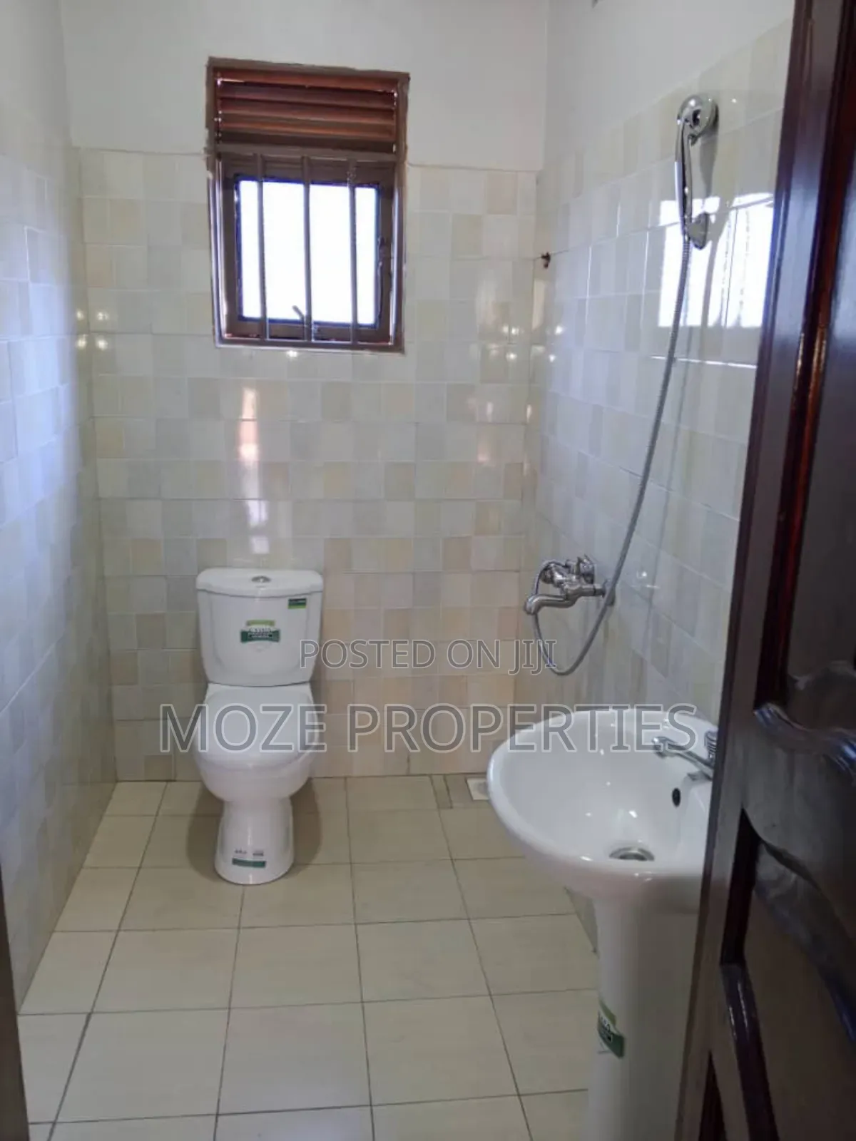 1bdrm Bungalow in Kyaliwajala Kira, Central Division for rent in Central Division