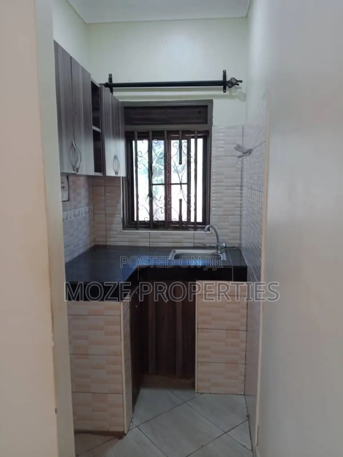 1bdrm Bungalow in Kyaliwajala Kira, Central Division for rent in Central Division