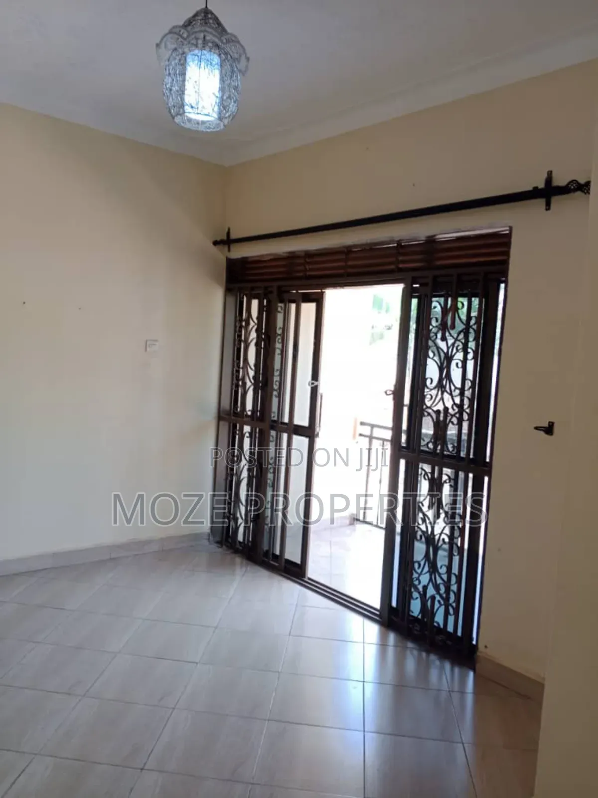 1bdrm Bungalow in Kyaliwajala Kira, Central Division for rent in Central Division