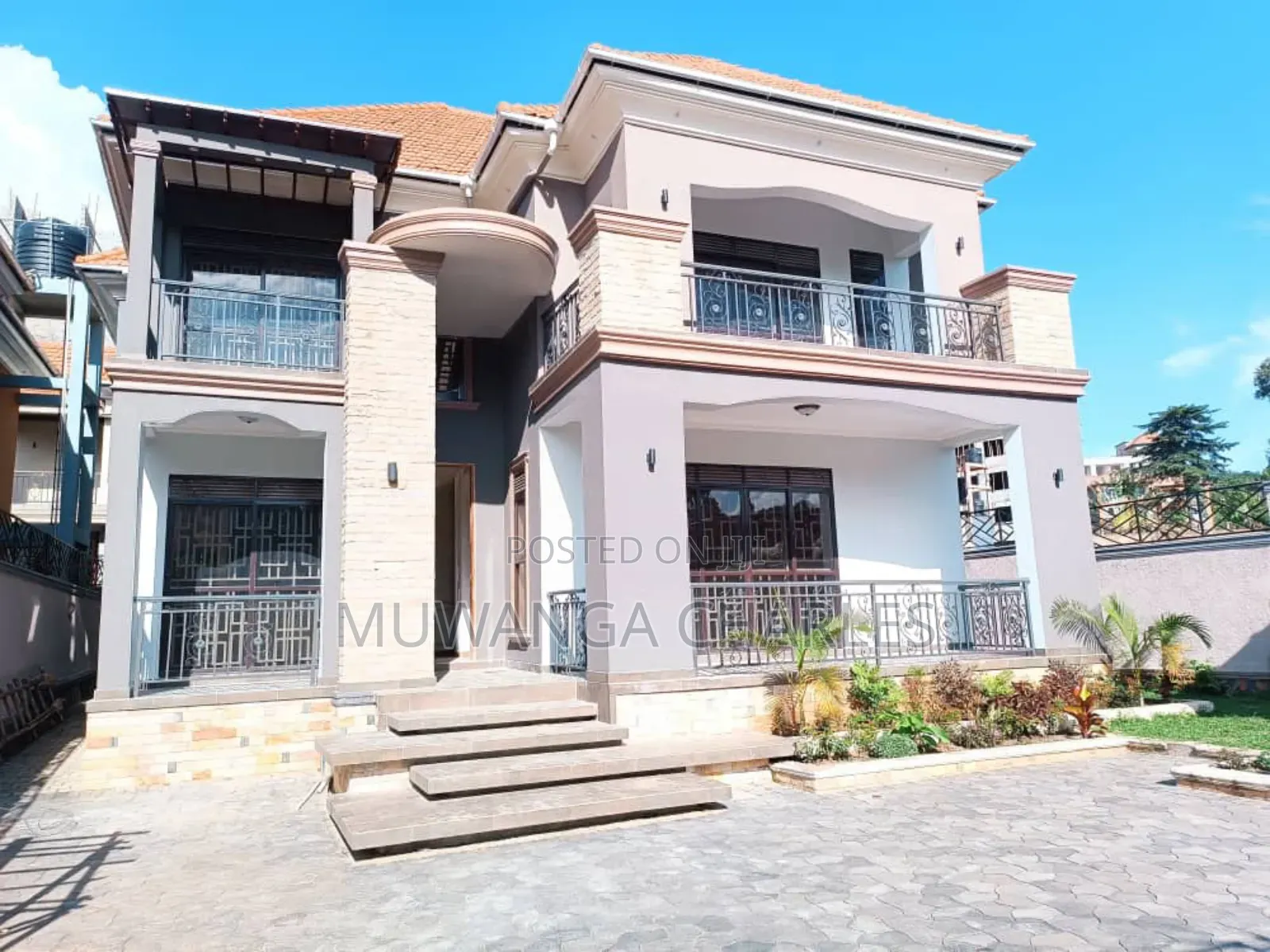 5bdrm Duplex in Fs Properties Ltd, Nakawa for sale in Nakawa