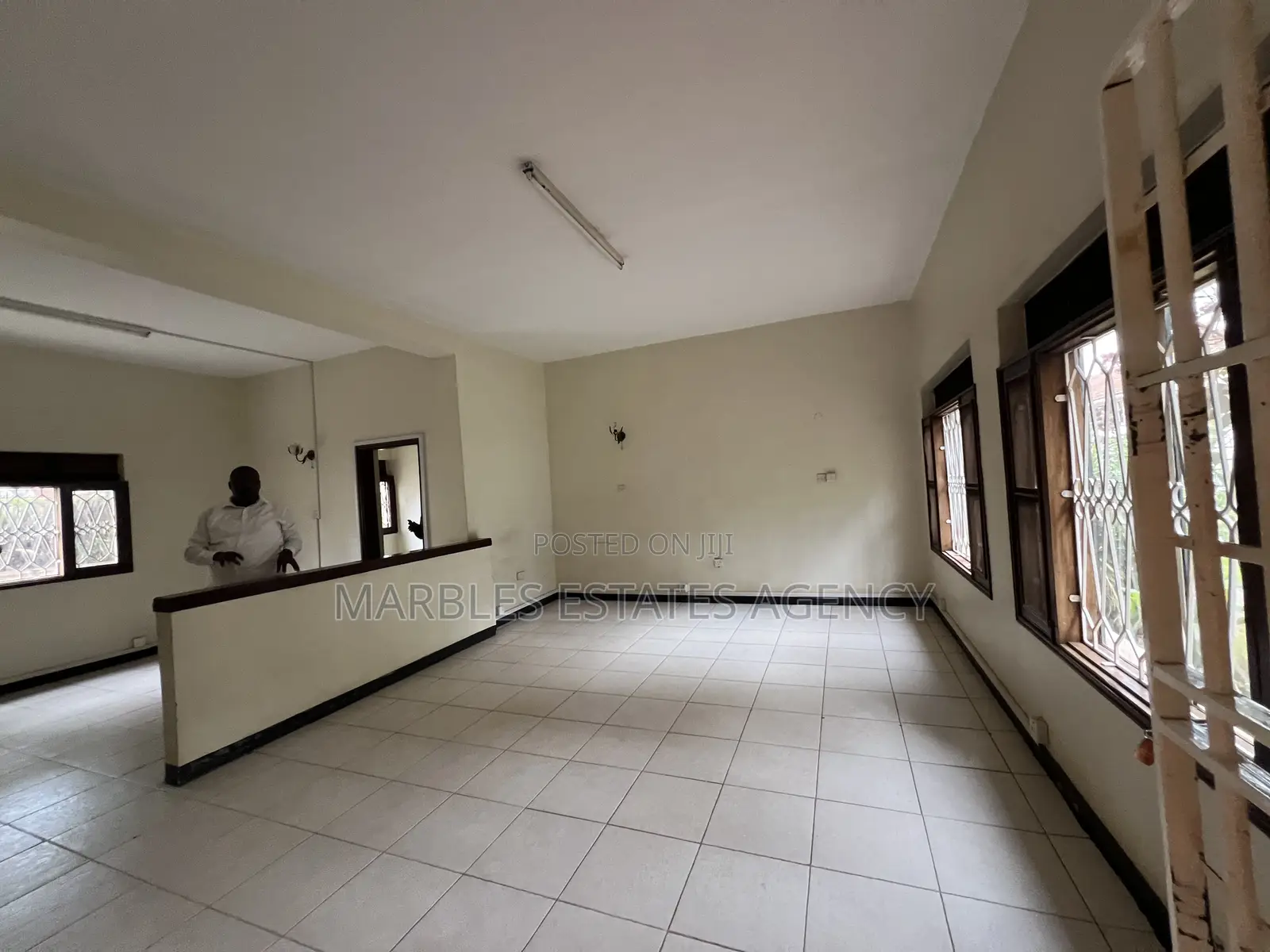 Office Space for Rent in Kololo 3 Rooms, at $1,600 Per Month in Central Division