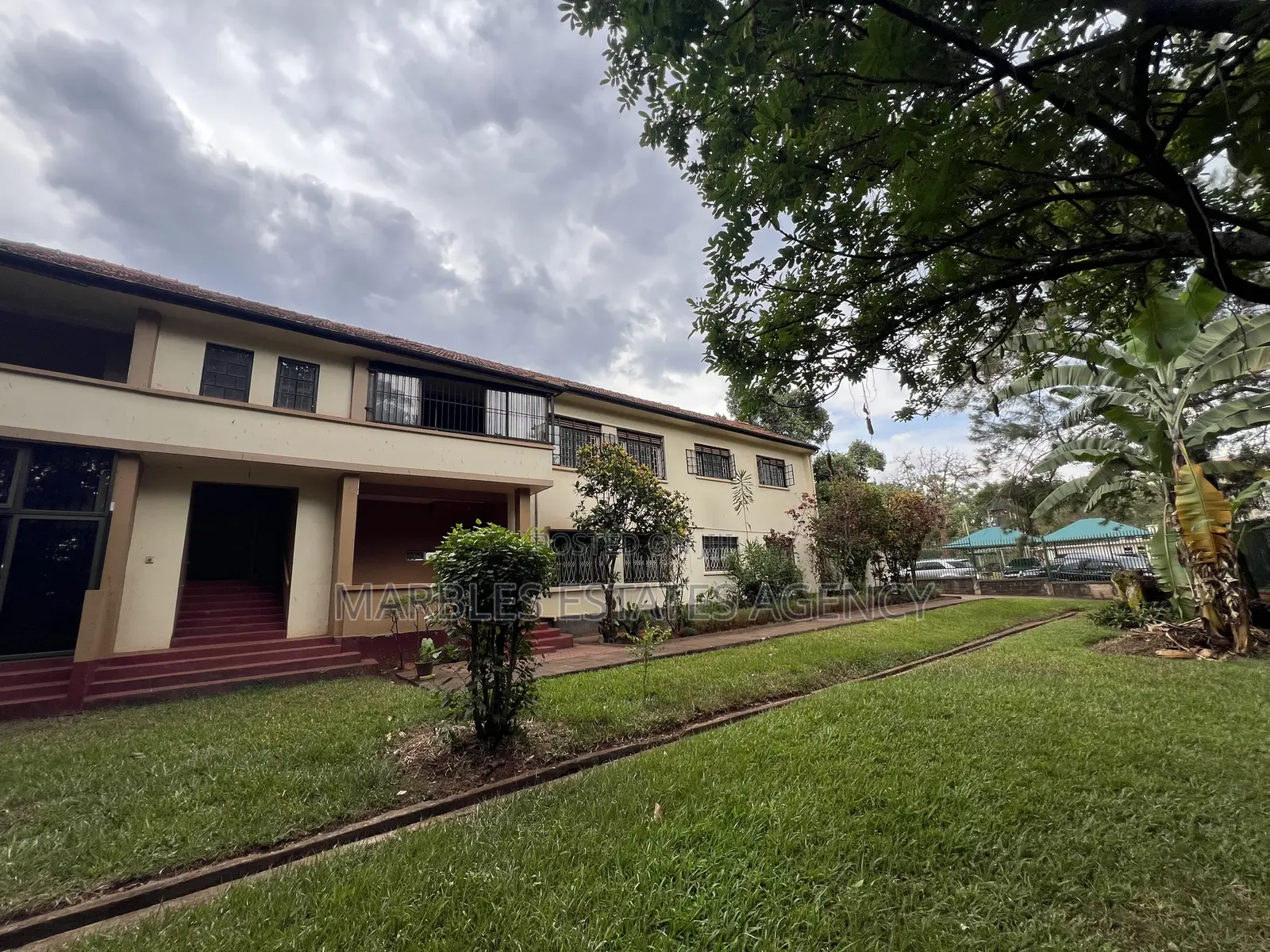 Office Space for Rent in Kololo 3 Rooms, at $1,600 Per Month in Central Division
