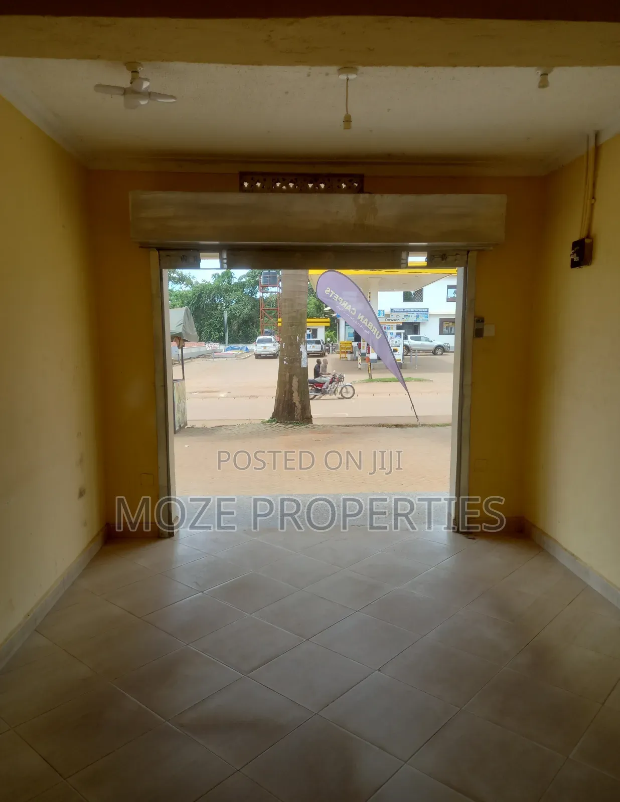 Empty Shop for Rent in Kyaliwajala. in Central Division