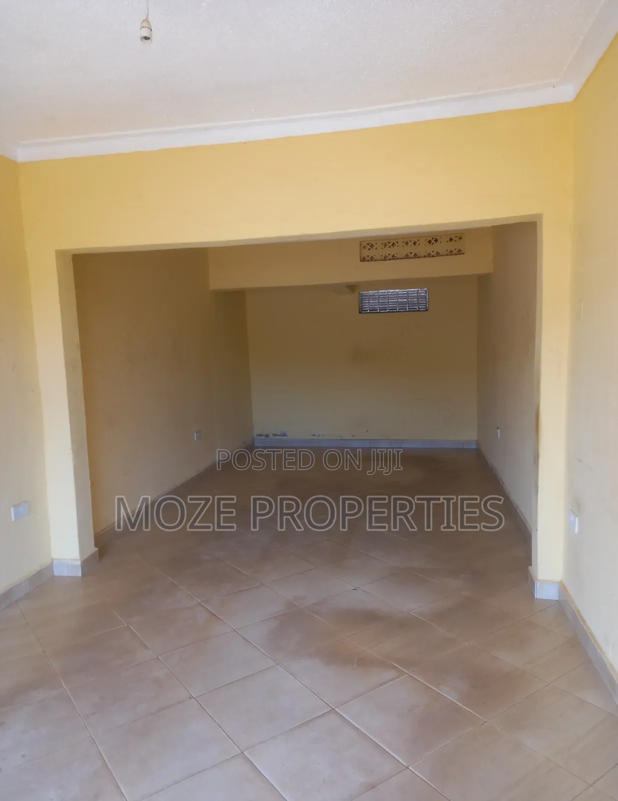 Empty Shop for Rent in Kyaliwajala. in Central Division