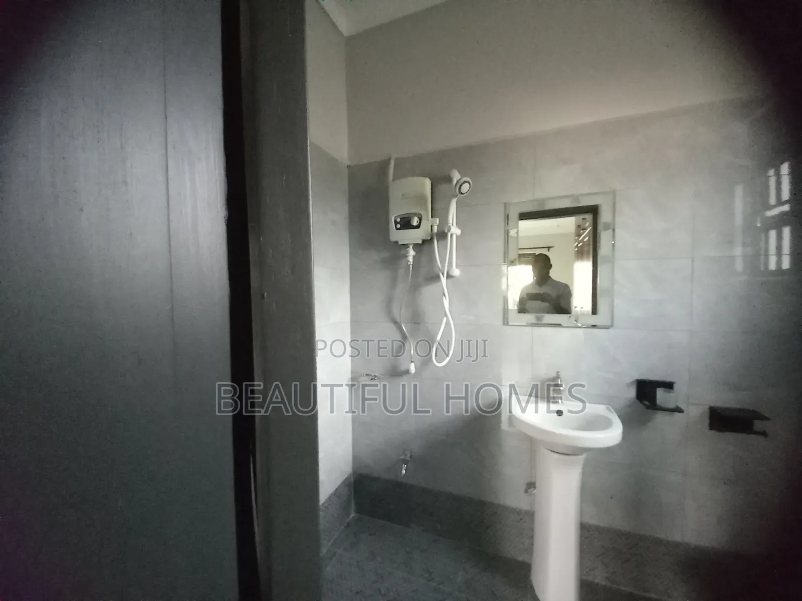Furnished 2bdrm Condo in Namugongo, Division A for sale in Division A