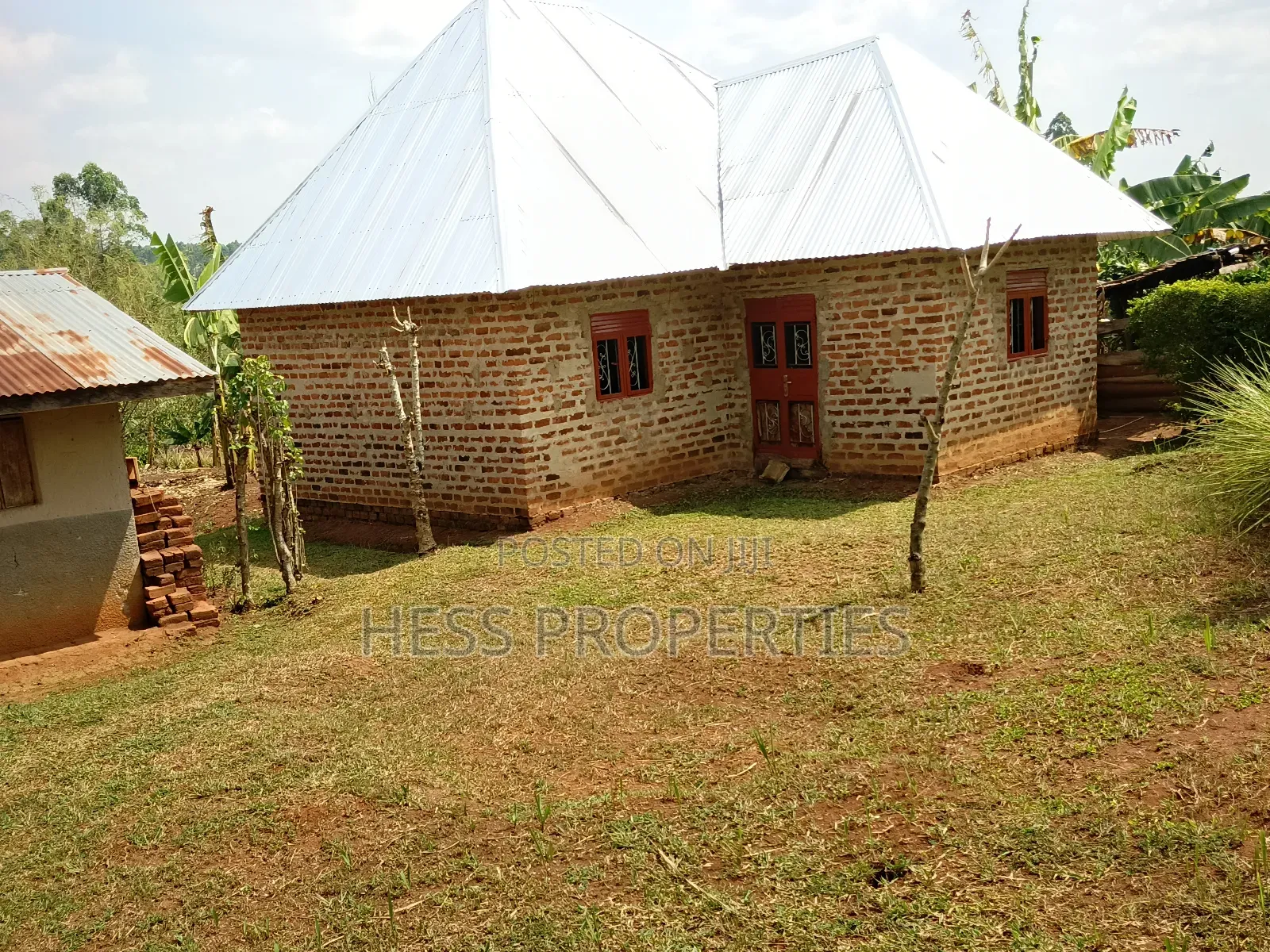 Residential Land Sale in Kyenjojo