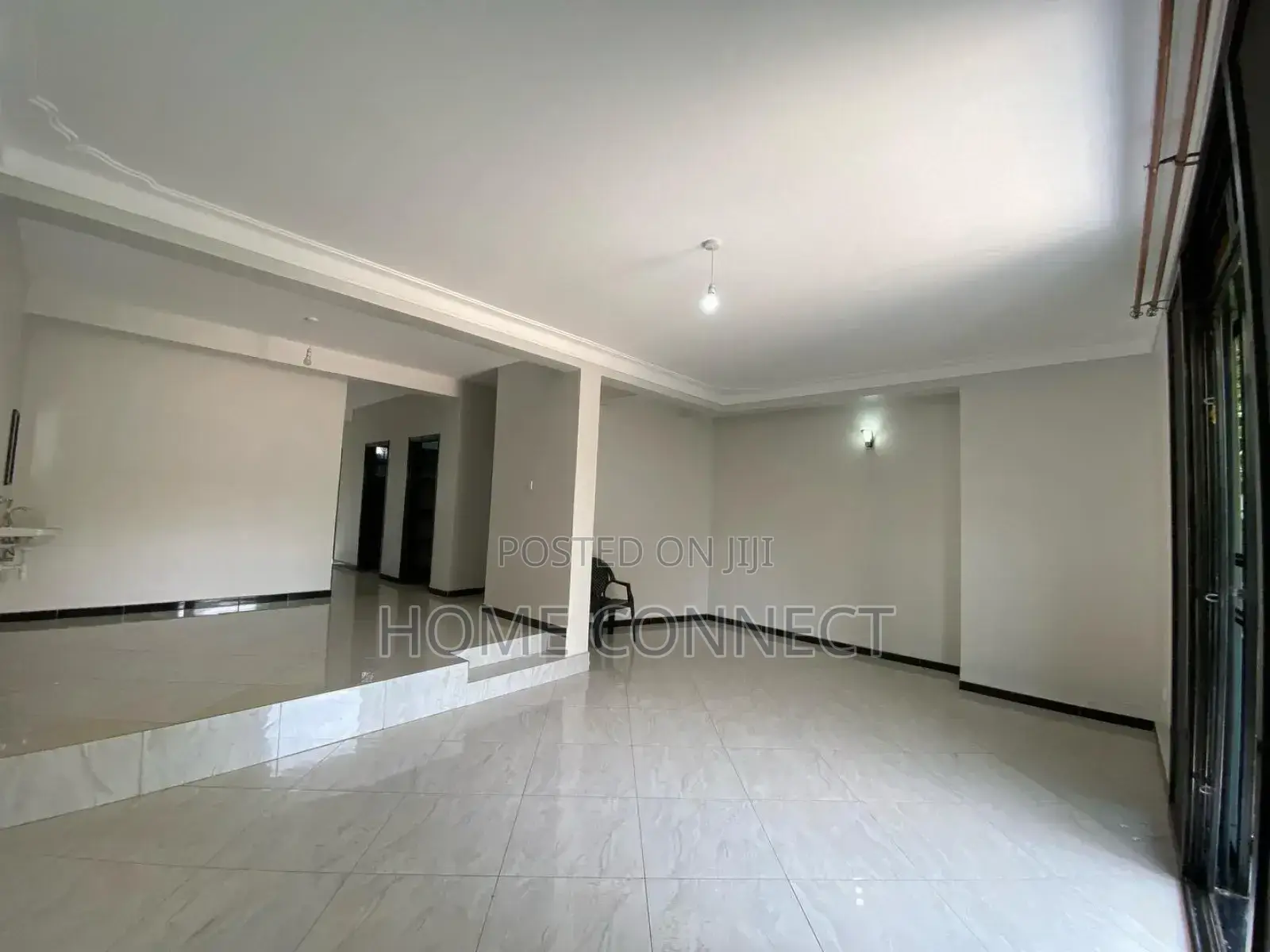 3bdrm Apartment in Kira Mamerito Rd, Central Division for rent in Central Division