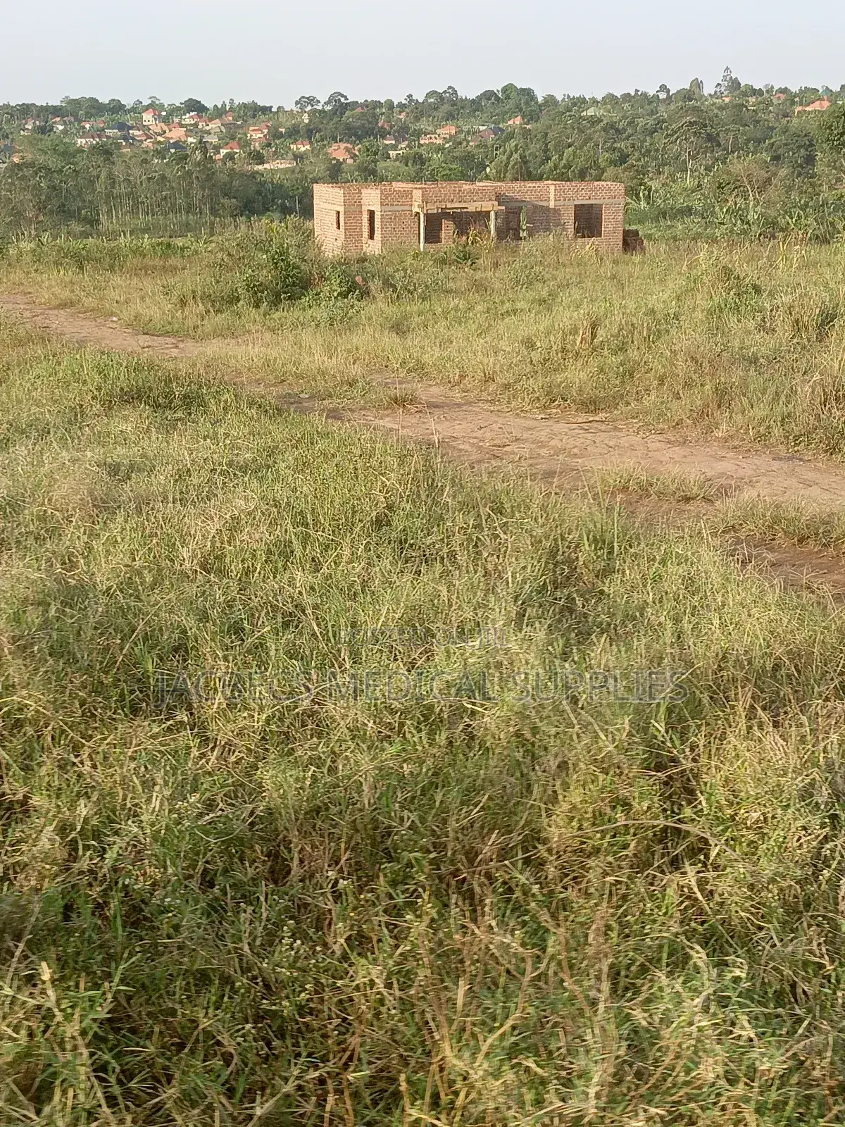 Plot at Sanga Matunga Semuto Road in Central Division