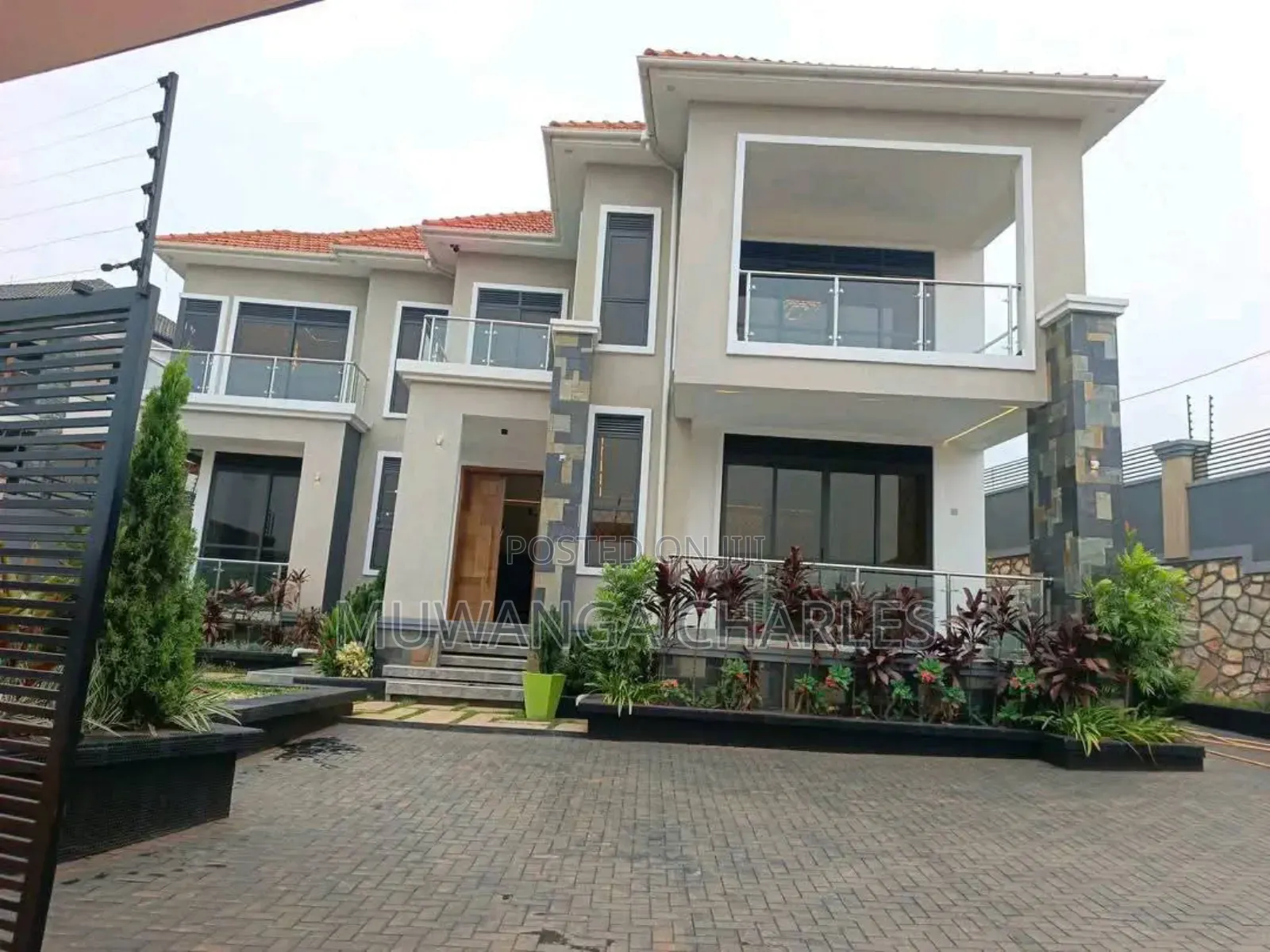 6bdrm Duplex in Fs Properties Ltd, Nakawa for sale in Nakawa