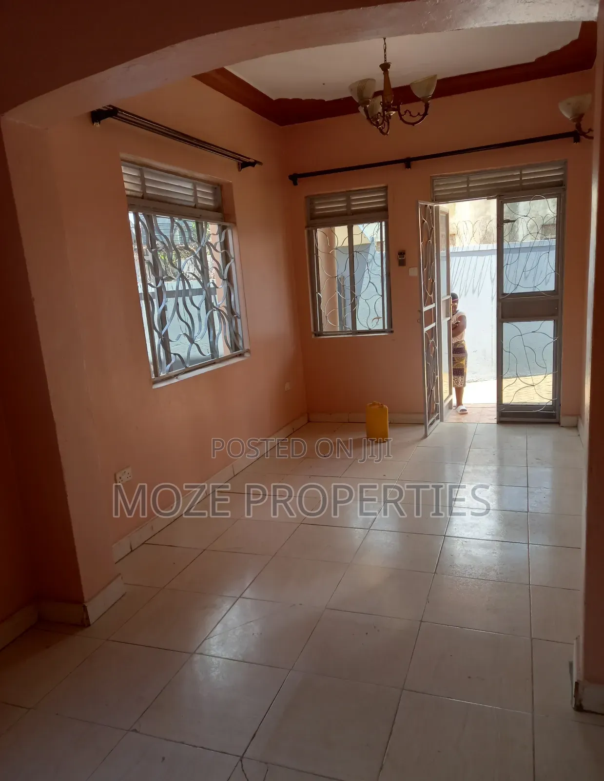 3bdrm Bungalow in Mbalwa Agenda., Central Division for rent in Central Division