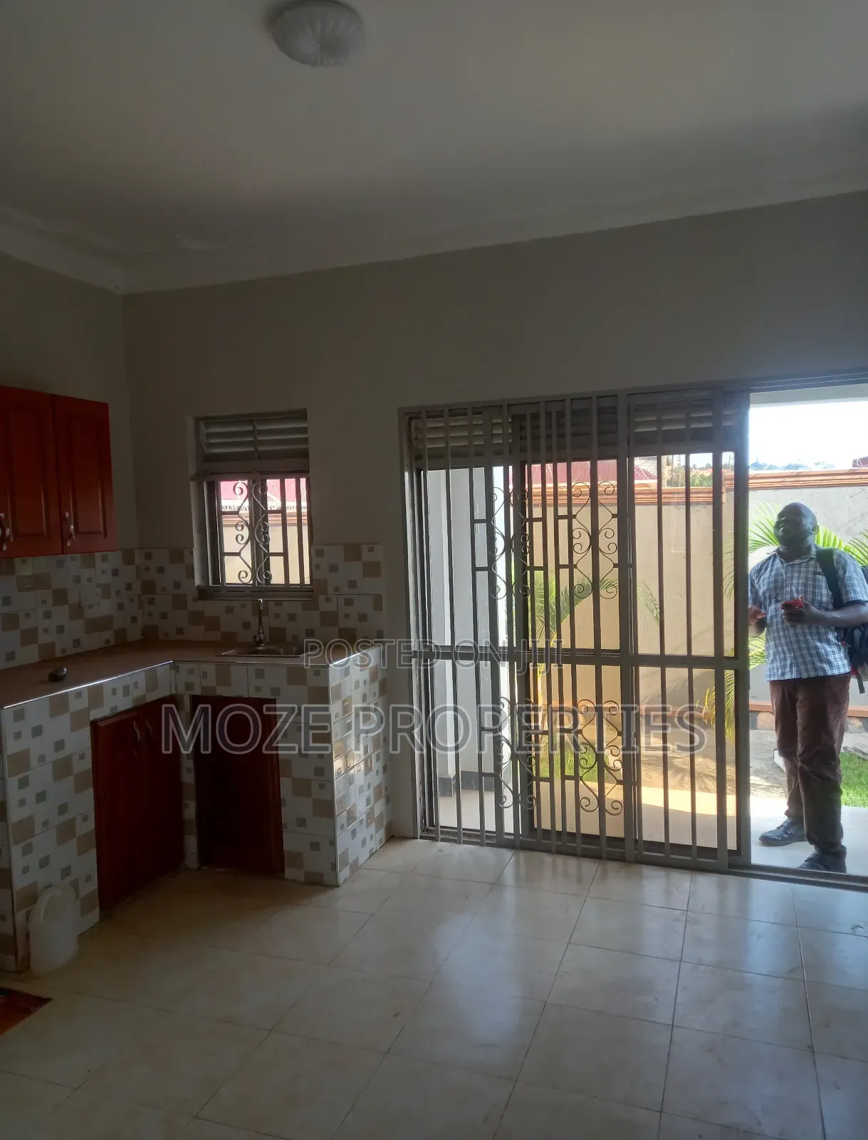 1bdrm Bungalow in Kireka Mbalwa Estate, Central Division for rent in Central Division