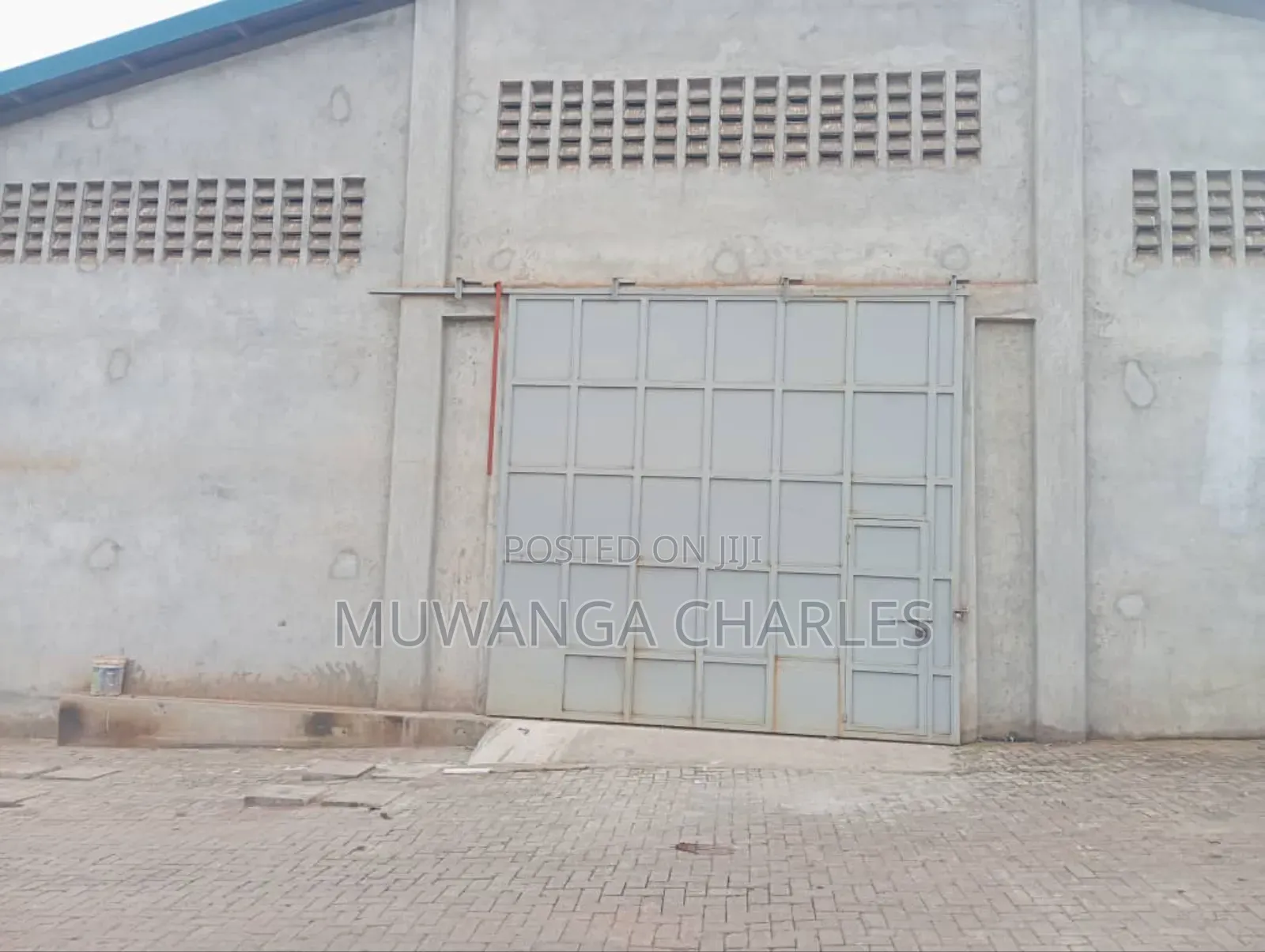 Werehouse for Sale Mbuya in Central Division