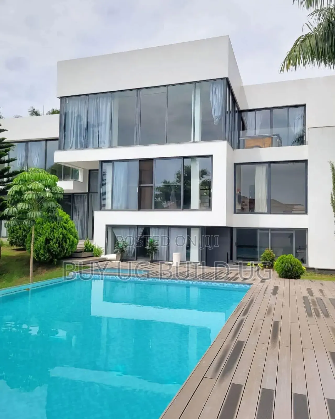 5bdrm Mansion in Munyonyo, Central Division for sale in Central Division