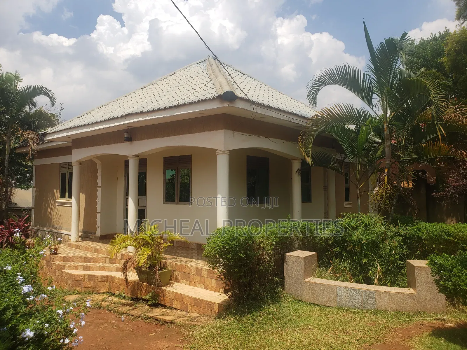 3bdrm House in Kiti Katade 120M, Kawempe for sale in Kawempe