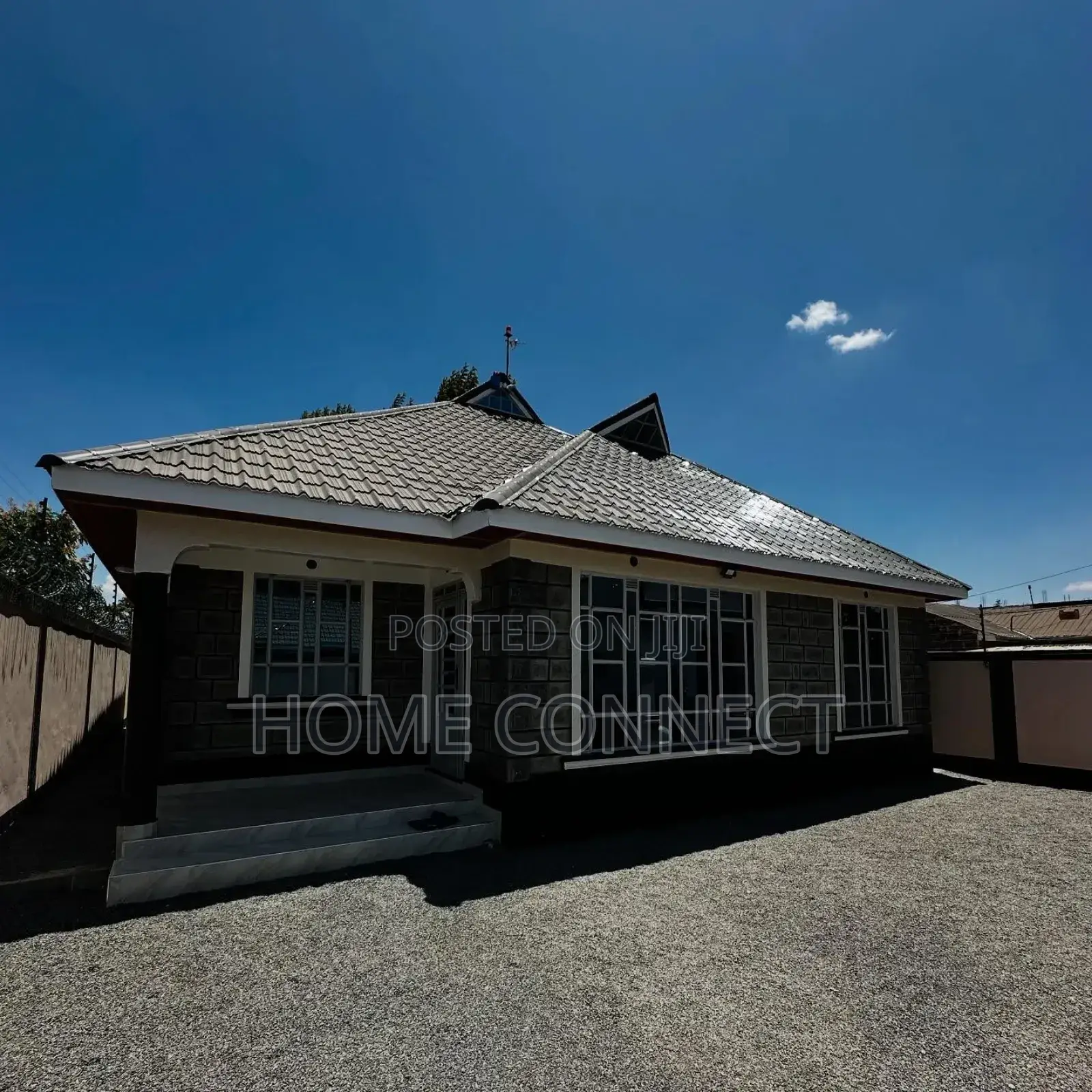 4bdrm House in Naalya Estate, Central Division for rent in Central Division