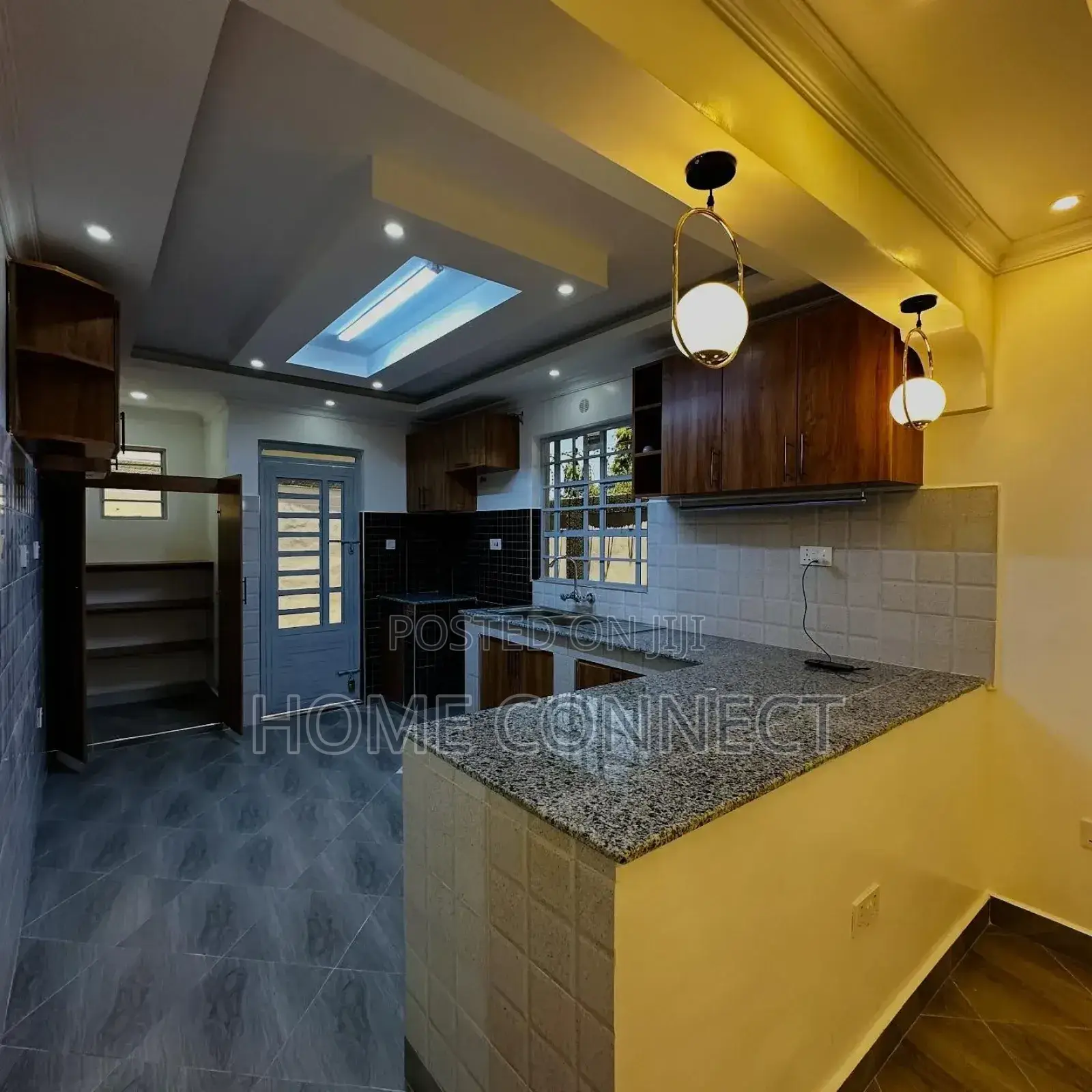 4bdrm House in Naalya Estate, Central Division for rent in Central Division