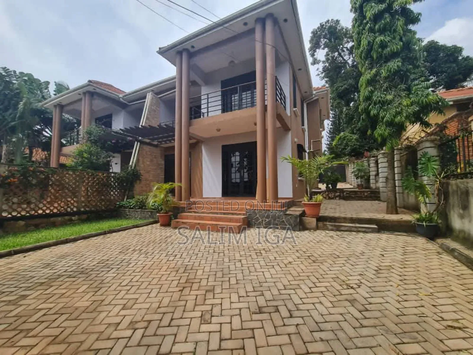 4bdrm Townhouse / Terrace in Kololo Property, Central Division in Central Division