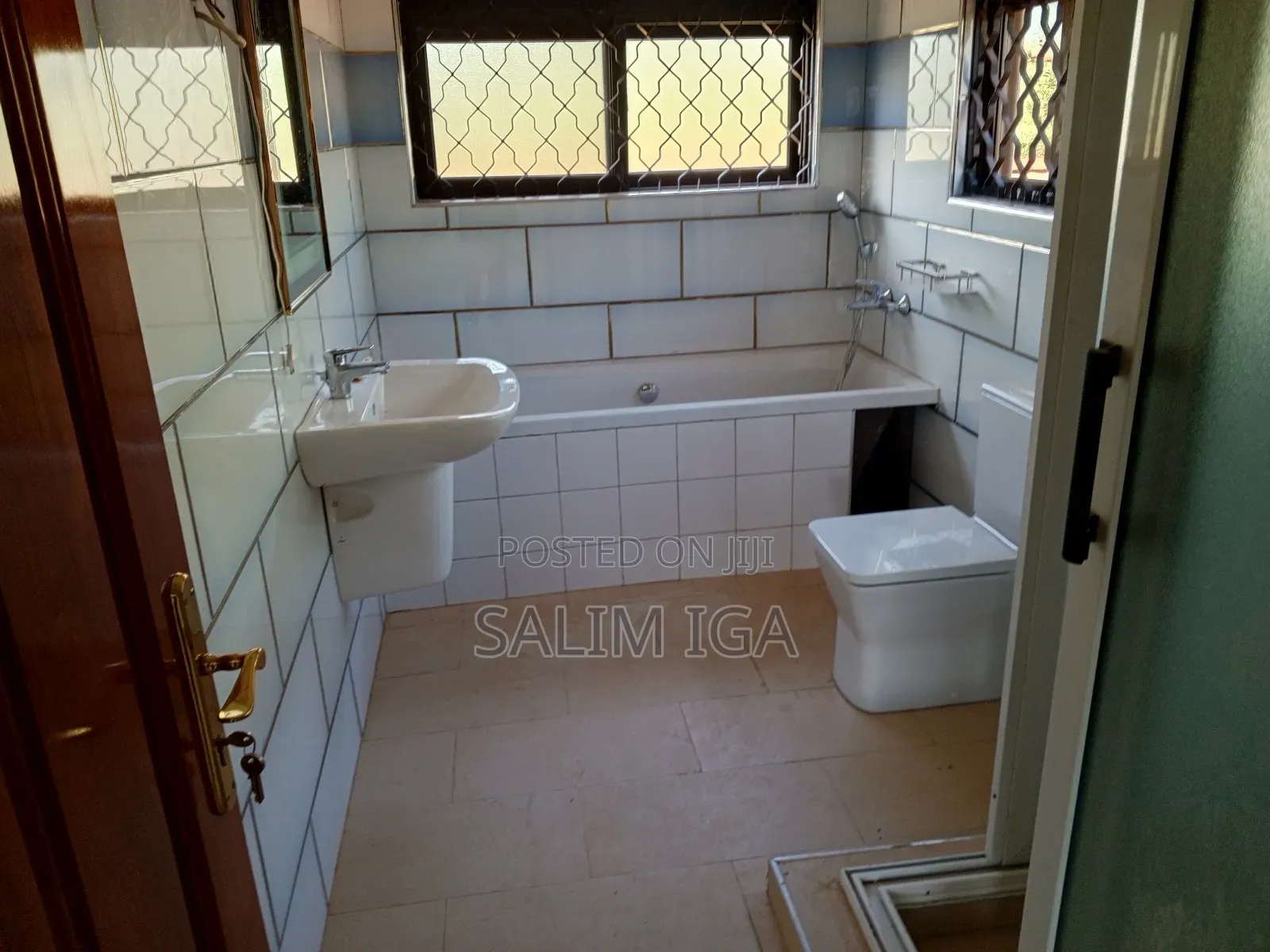 4bdrm Bungalow in Kololo Property, Central Division for rent in Central Division